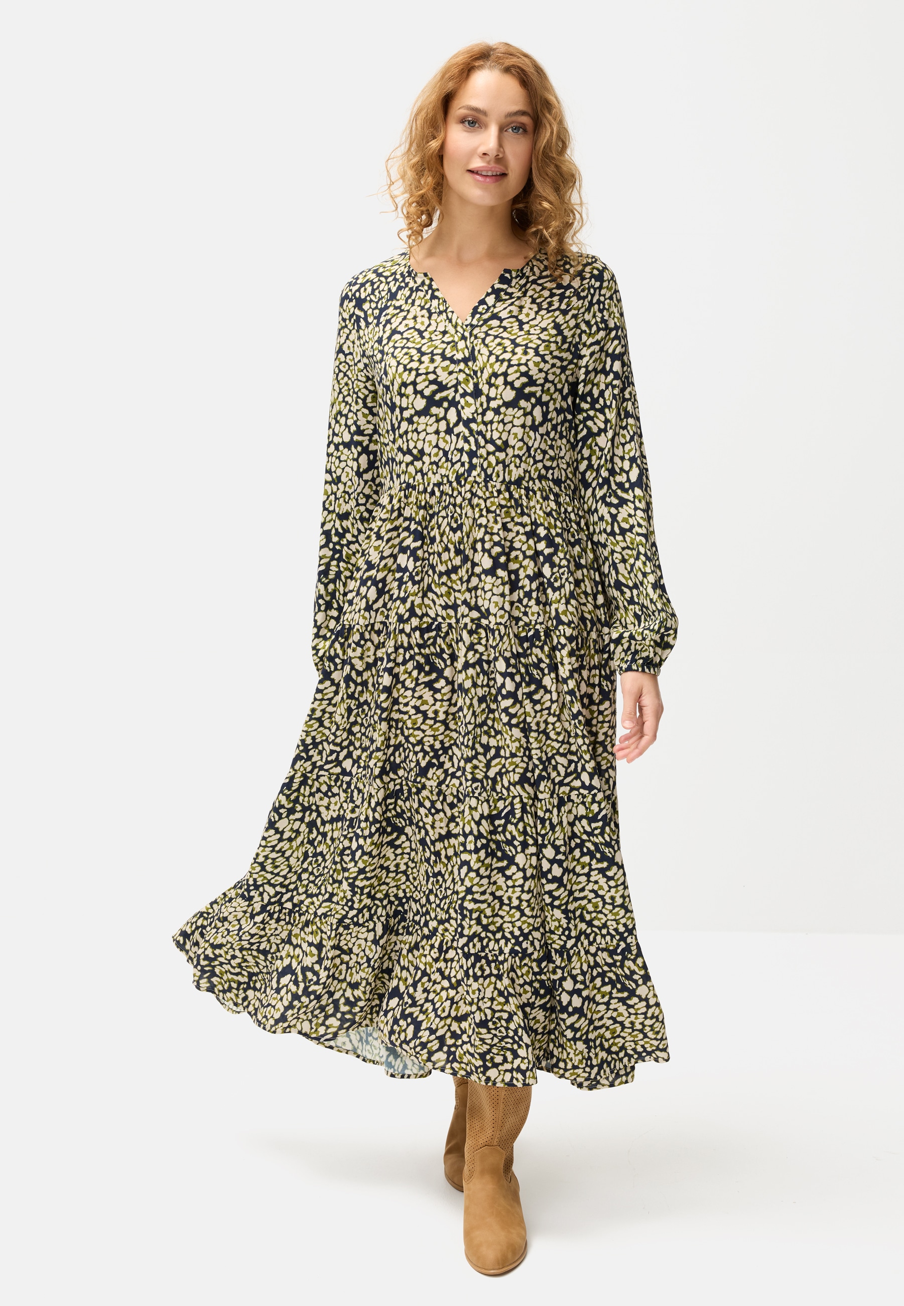 Image of LASCANA Maxikleid mit Leoprint und Volants, Volantkleid