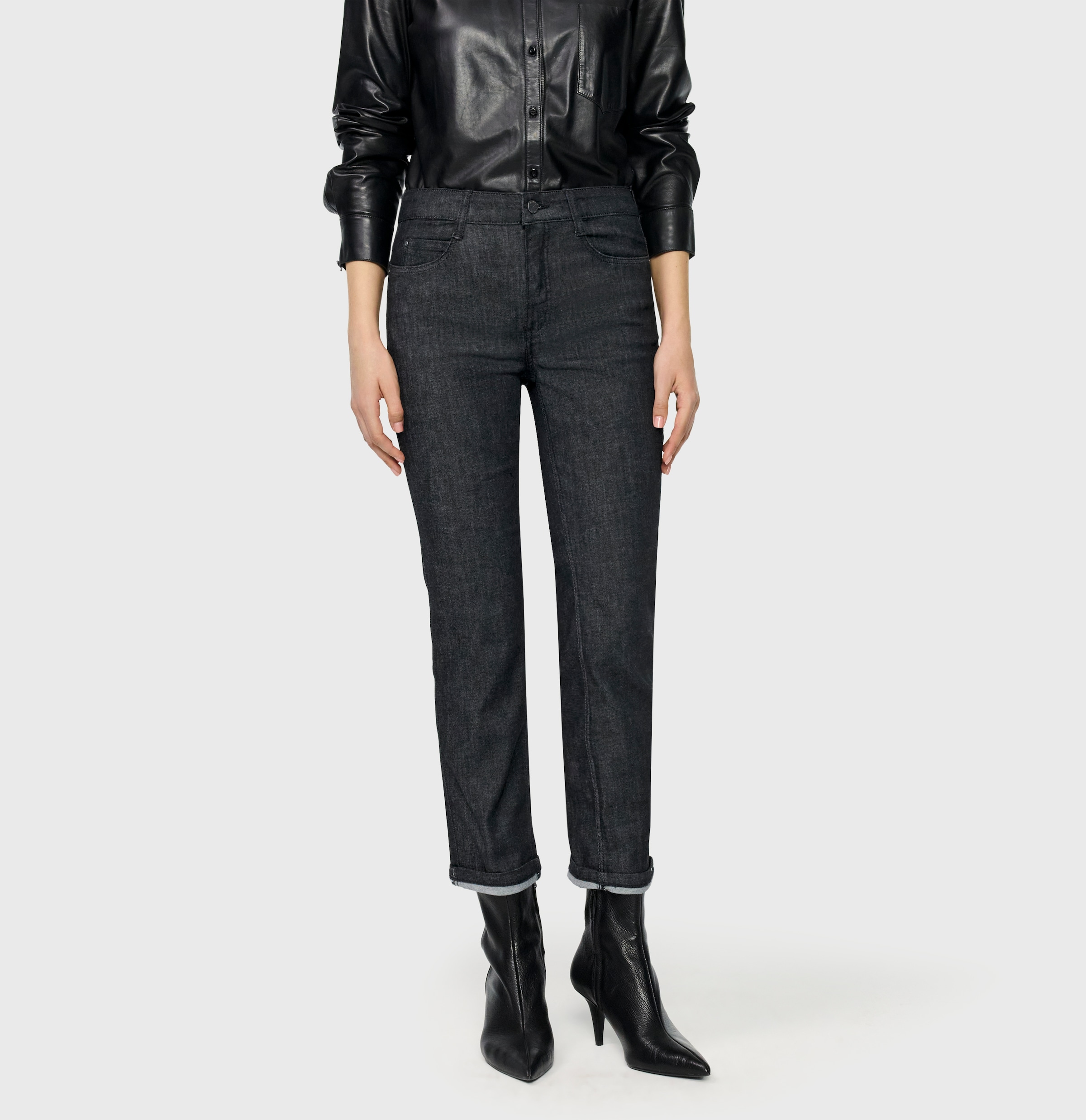 Image of MAC 7/8-Jeans "DREAM cropped auth." Innovativer Hyperstretch Denim mit figurformendem Shaping-Effekt