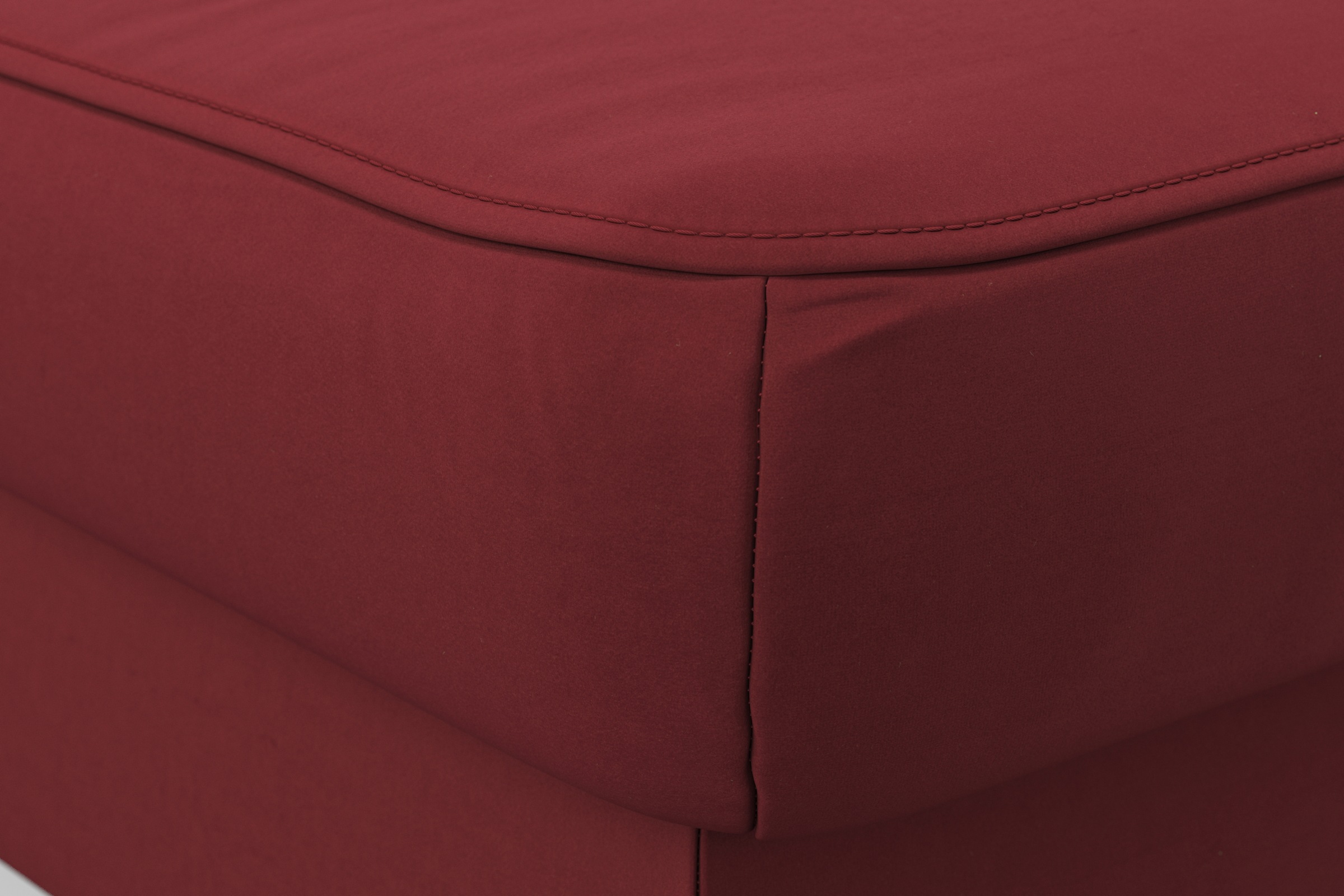 sit&more Hocker »Bendigo«, mit Klappfunktion, Bodenfreiheit 15 cm, wahlweise in 2 Fussfarben