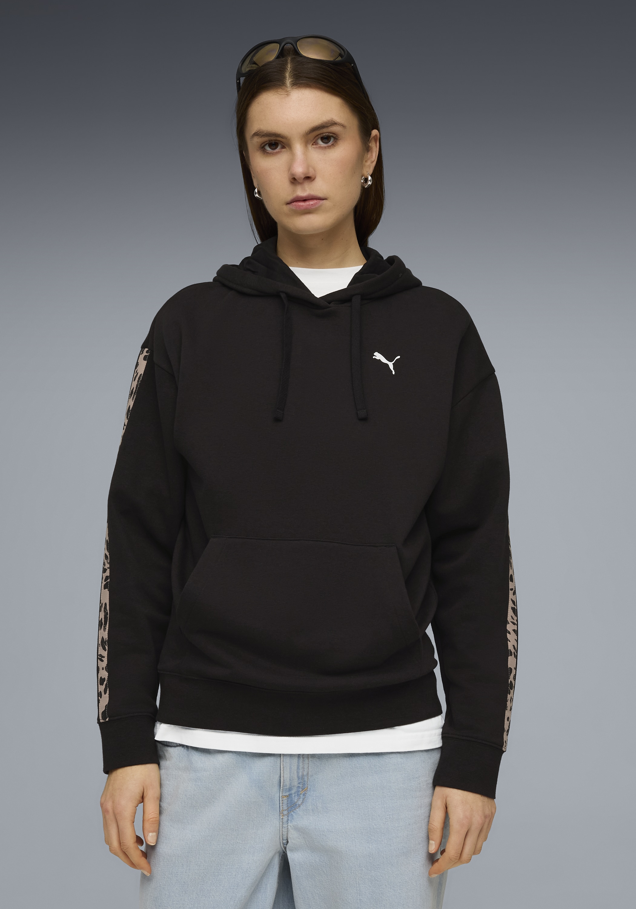 Image of PUMA Kapuzensweatshirt "ESS GRAPHIC ANIMAL COMFORT HOODIE TR", sportlicher Stil, mit Kängurutasche, mit Print-Applikation