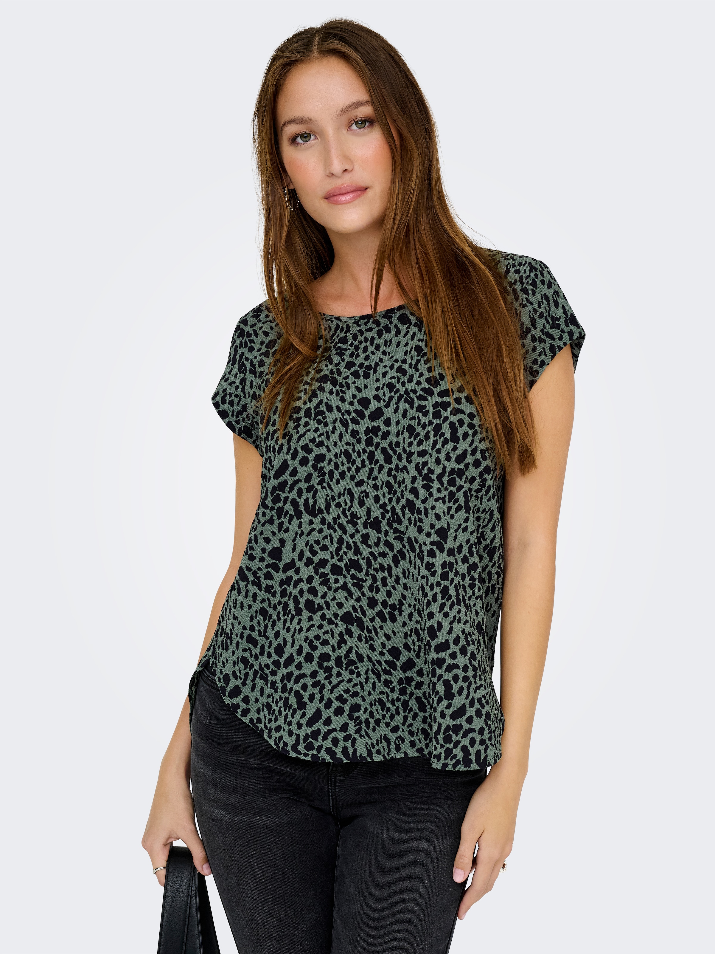 ONLY Shirtbluse »ONLVIC S/S AOP TOP NOOS PTM«, mit Allover Druck
