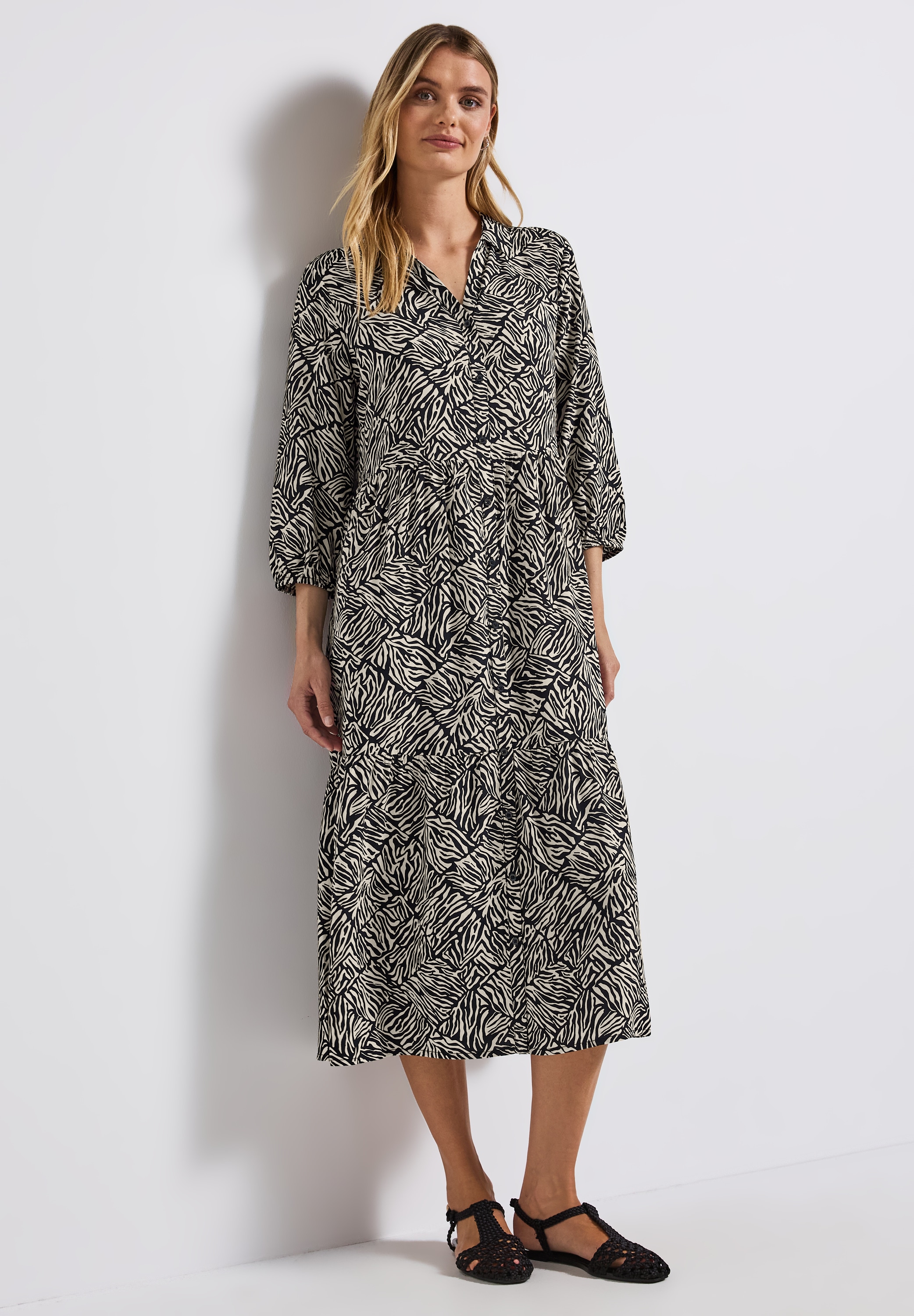 Image of STREET ONE Volantkleid Ohne Taschen Sommerkleid gemustert, mit 3/4 Arm