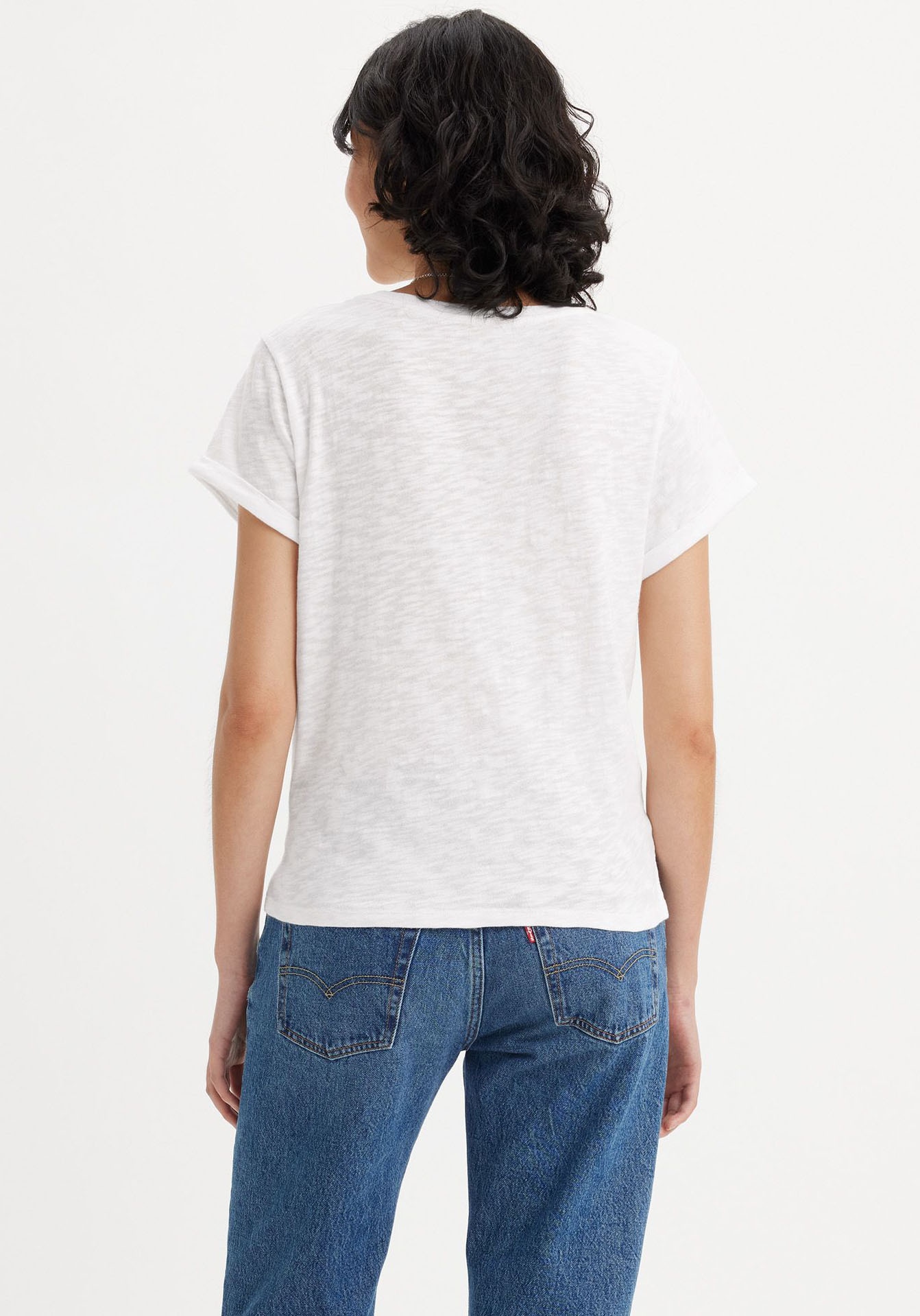 Levi's® Rundhalsshirt »MARGOT TEE«, aus strukturierter Slub Yarn Qualität