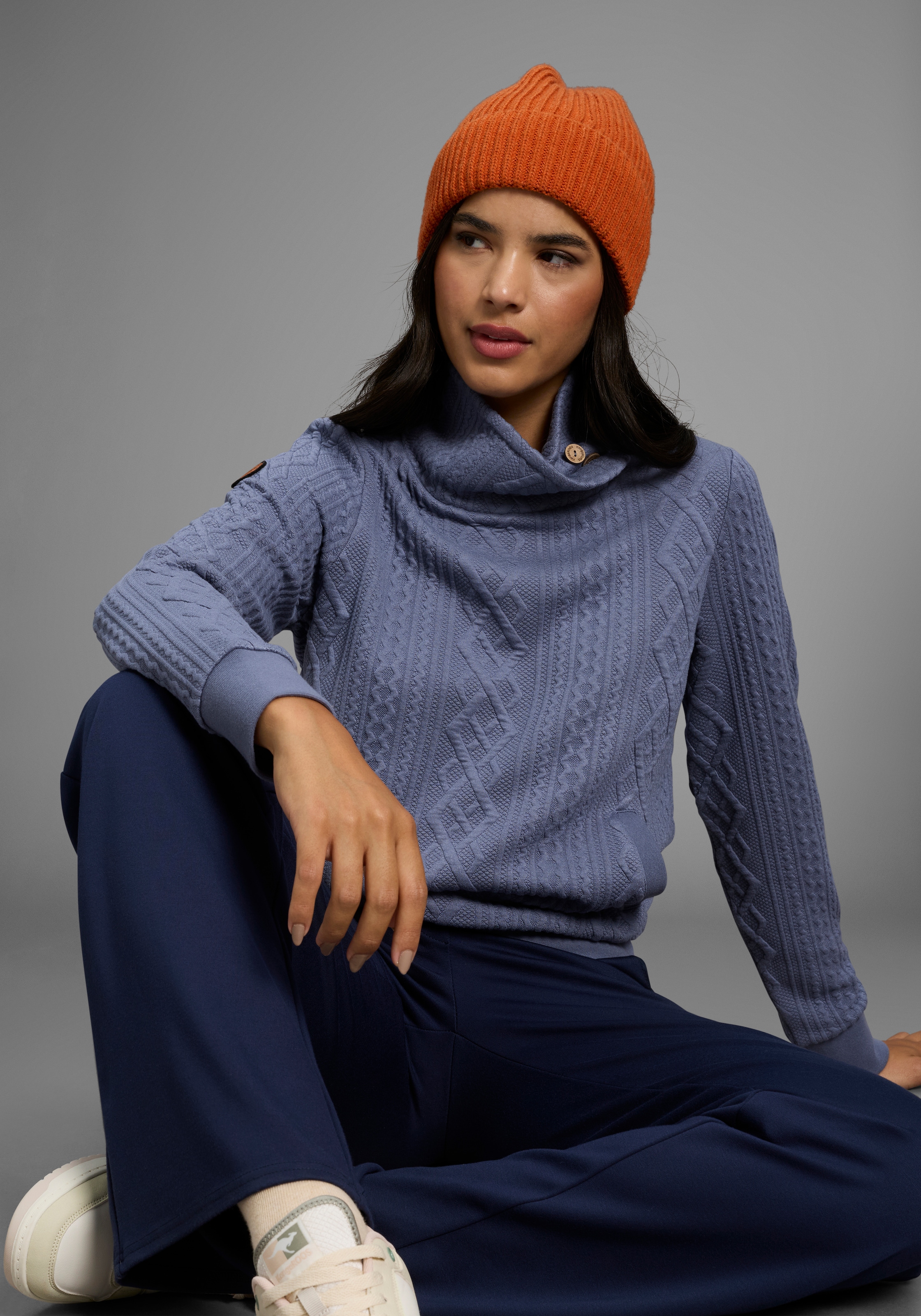 Image of KangaROOS Sweatshirt, mit kuschelig hohem Kragen