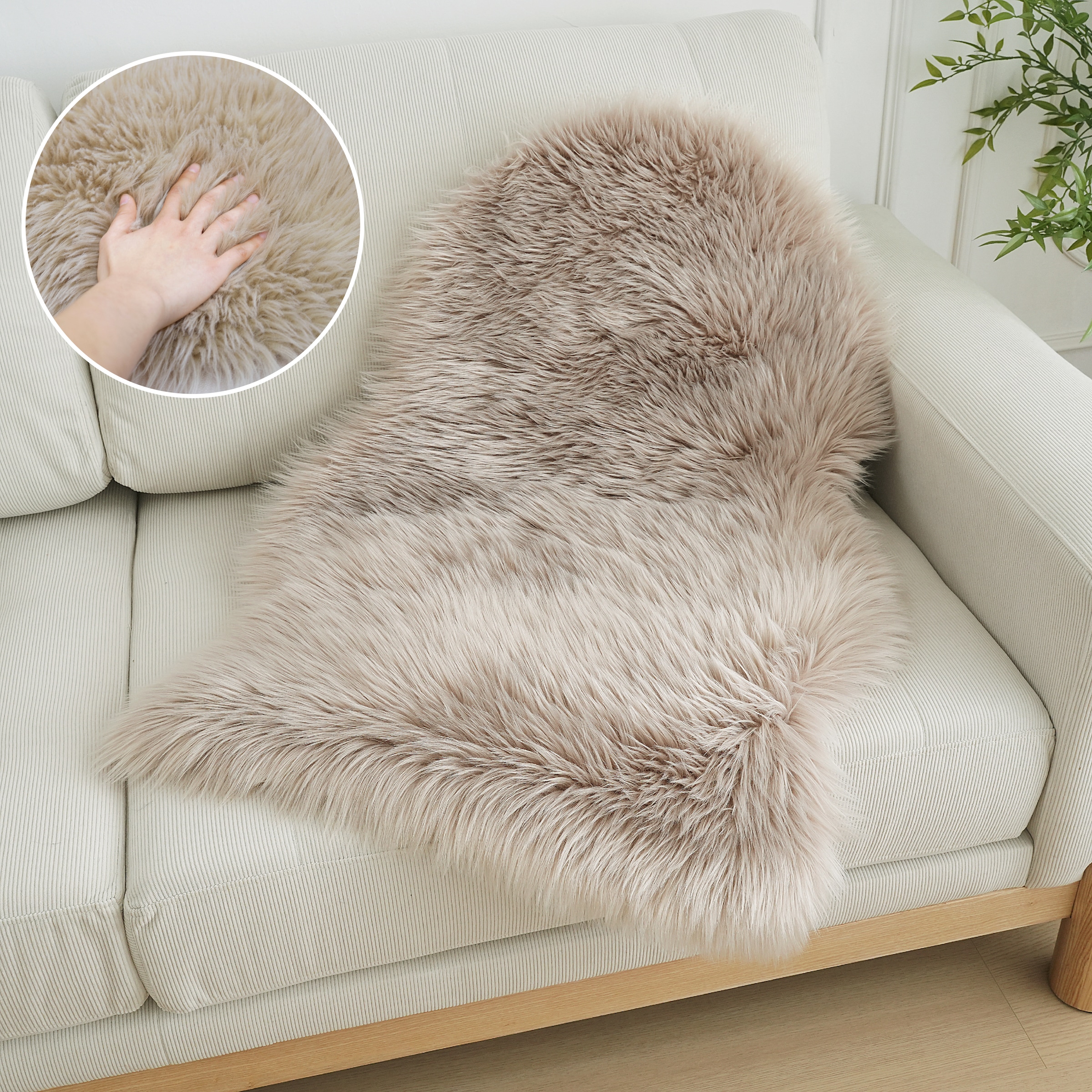 Home affaire Fellteppich »Dena Teppiche, Fellform, waschbar«, fellförmig, 60 mm Höhe, Kunstfell, weich, Uni-Farben, Wohnzimmer, Schlafzimmer, Esszimmer
