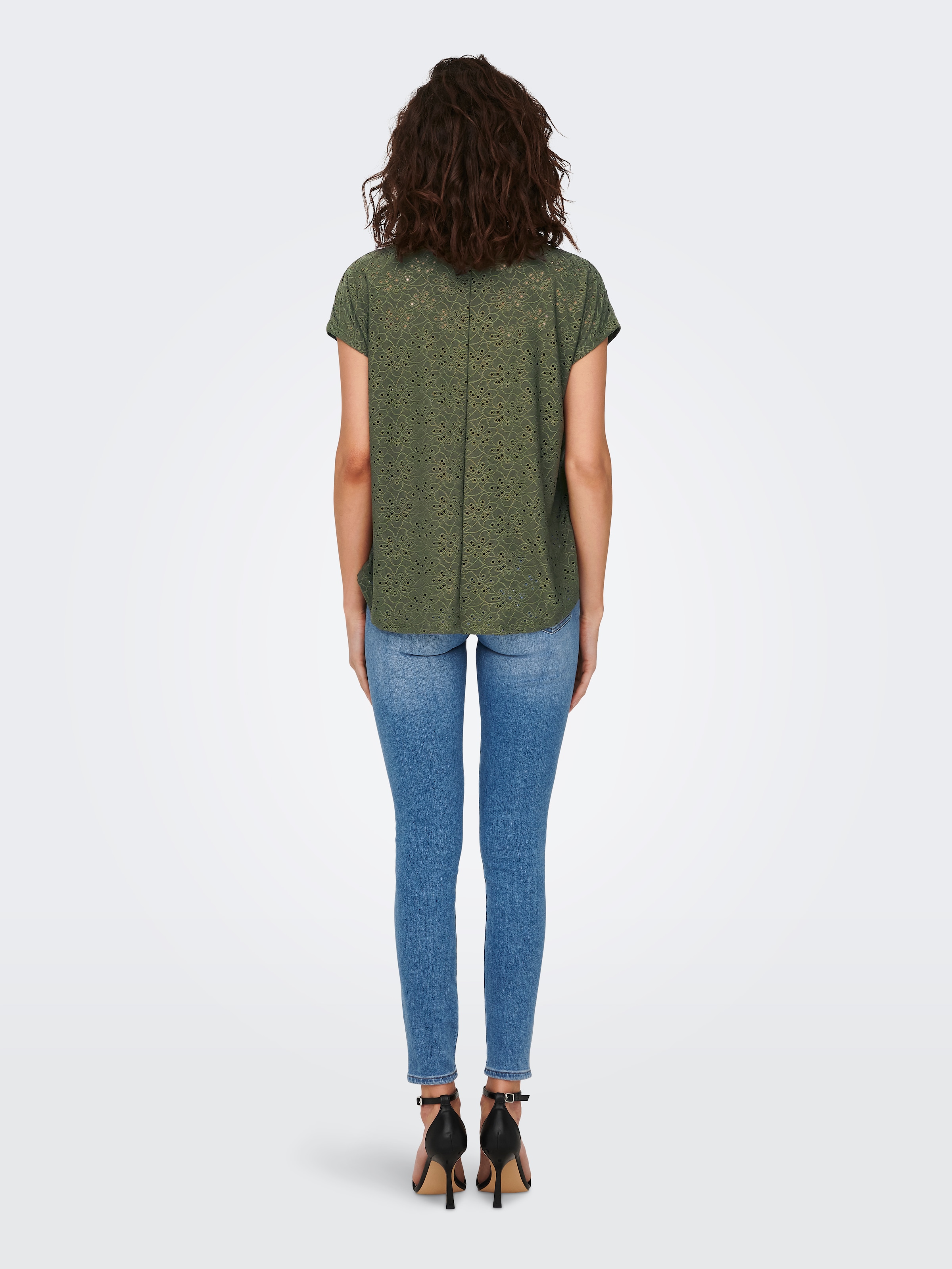 ONLY Kurzarmshirt »ONLSMILLA LIFE S/S TOP JRS NOOS« regular fit, modisch, Single Jersey, Materialmix, Rundhals