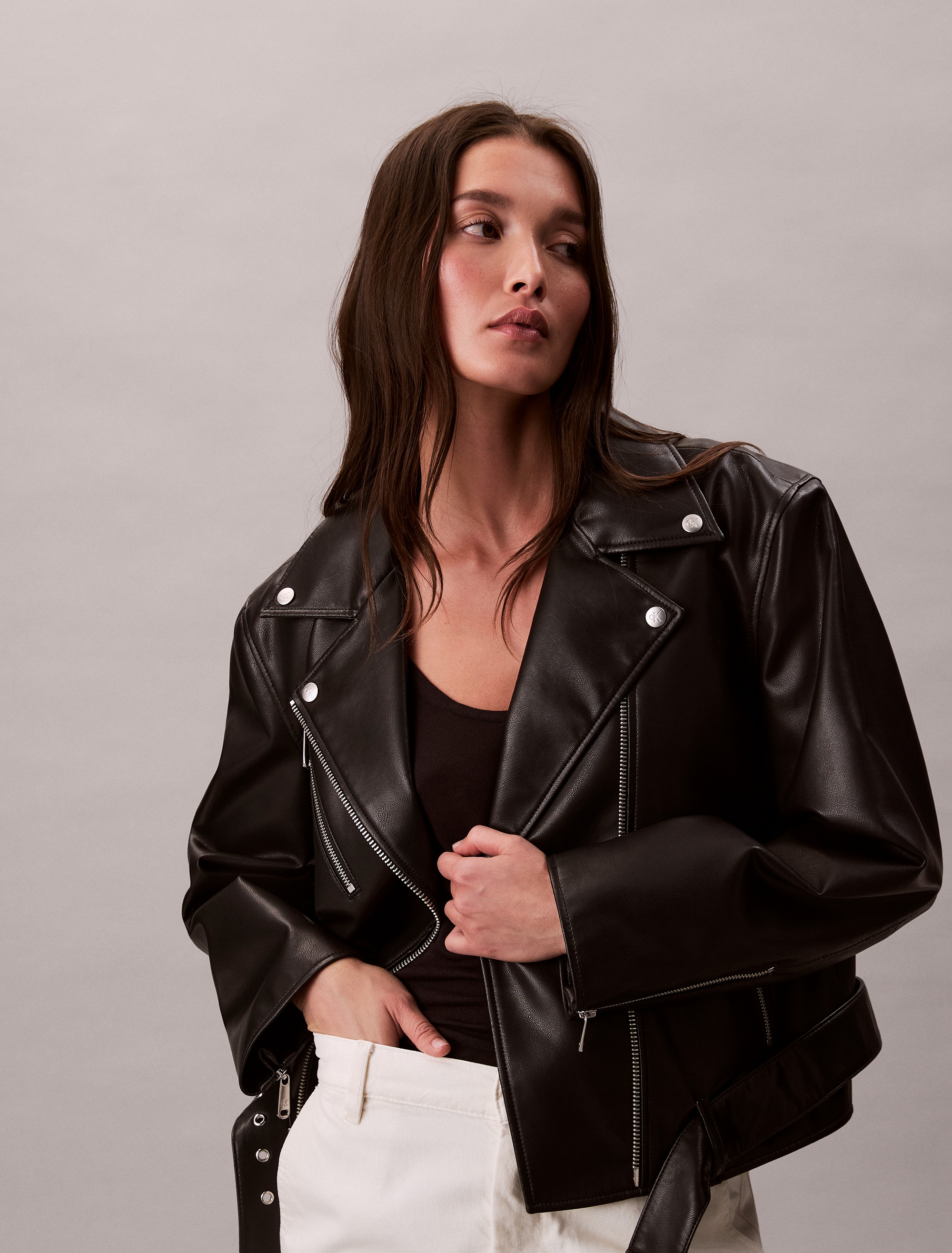 Image of Calvin Klein Jeans Lederimitatjacke "FAUX LEATHER MOTO JACKET W/BELT" ohne Kapuze Mit V-Ausschnitt