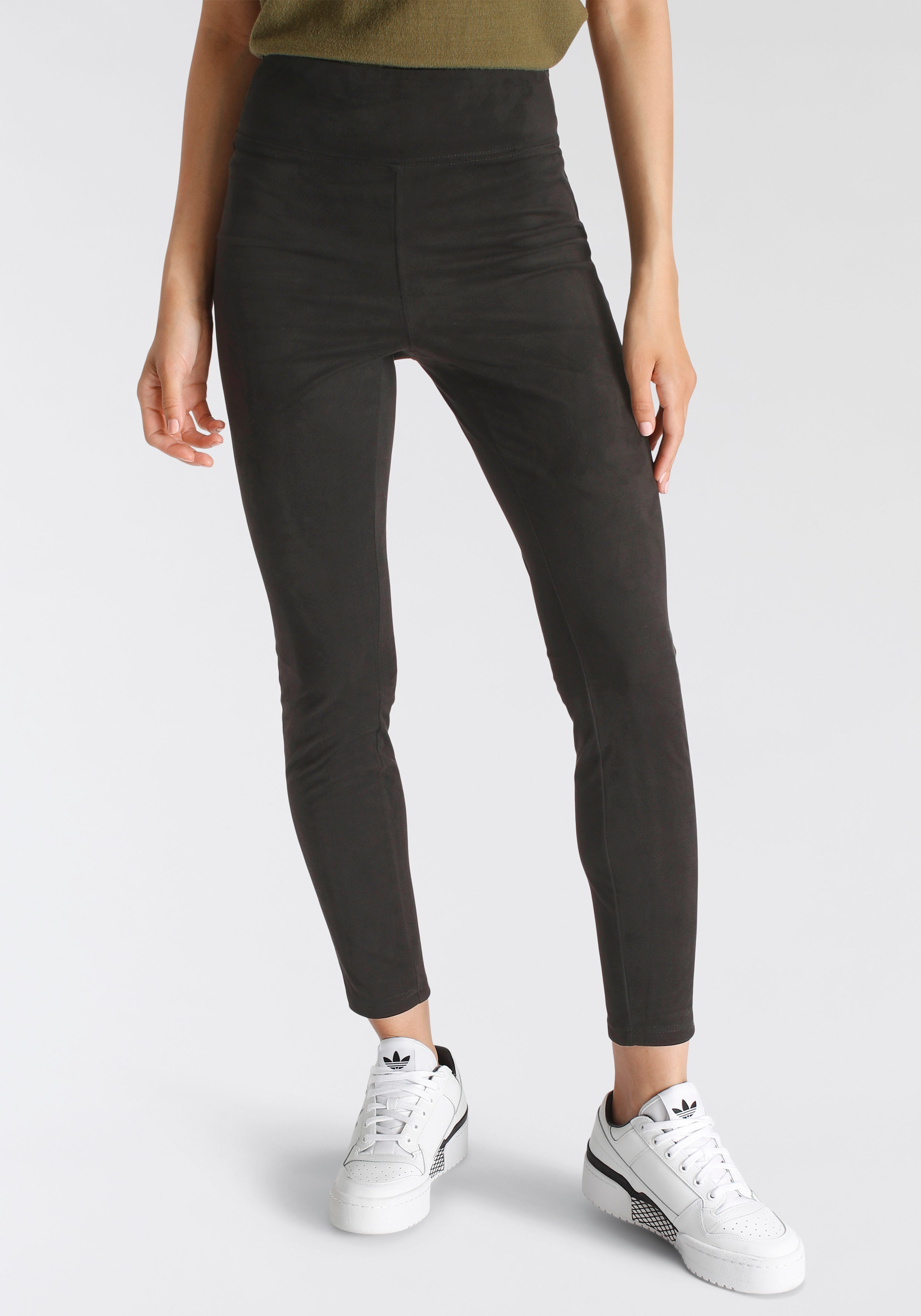 AJC Highwaist Leggings, in Velourleder-Optik