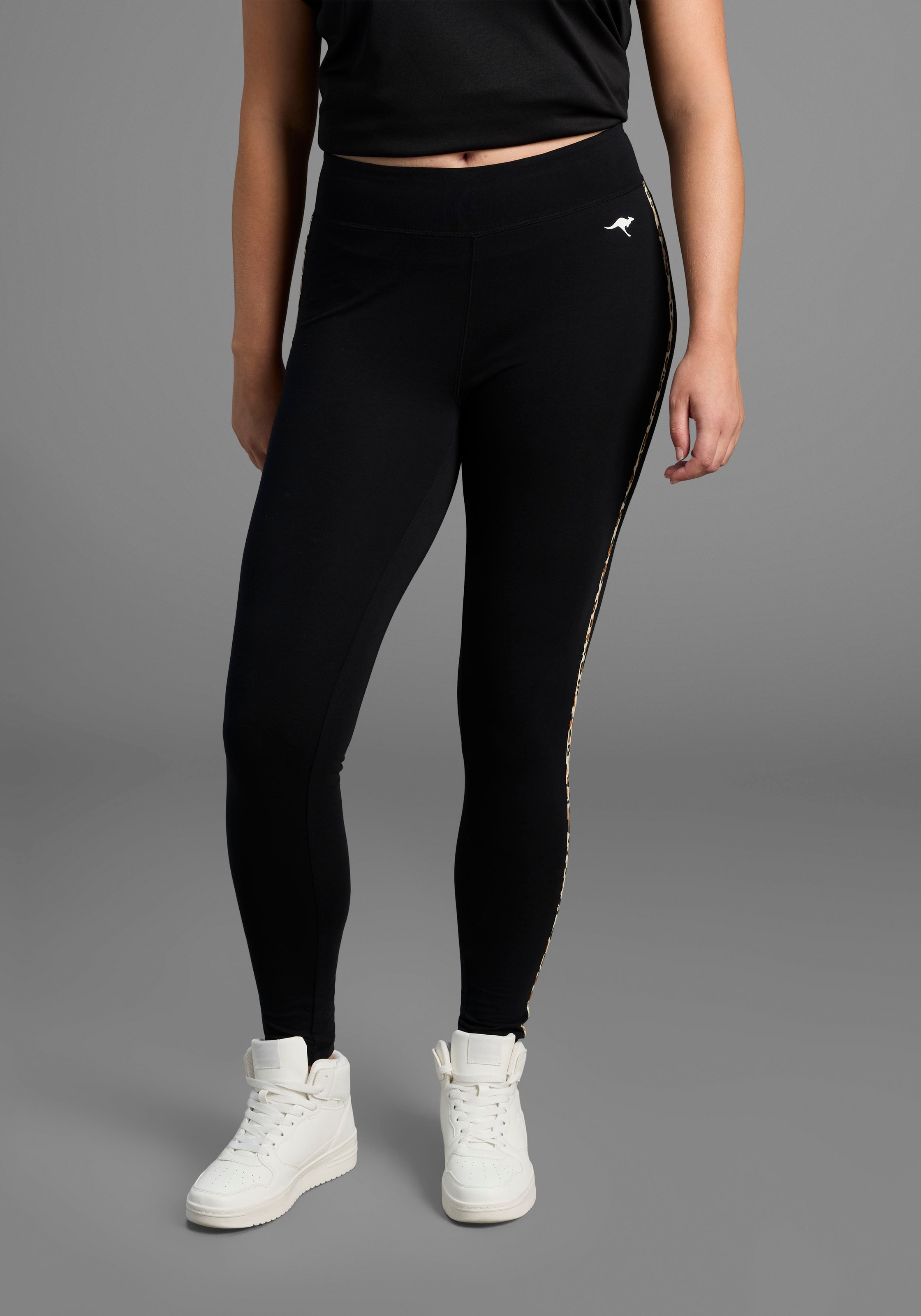 Image of KangaROOS Leggings mit seitlichen Streifen im Leo-Print, grosse Grössen