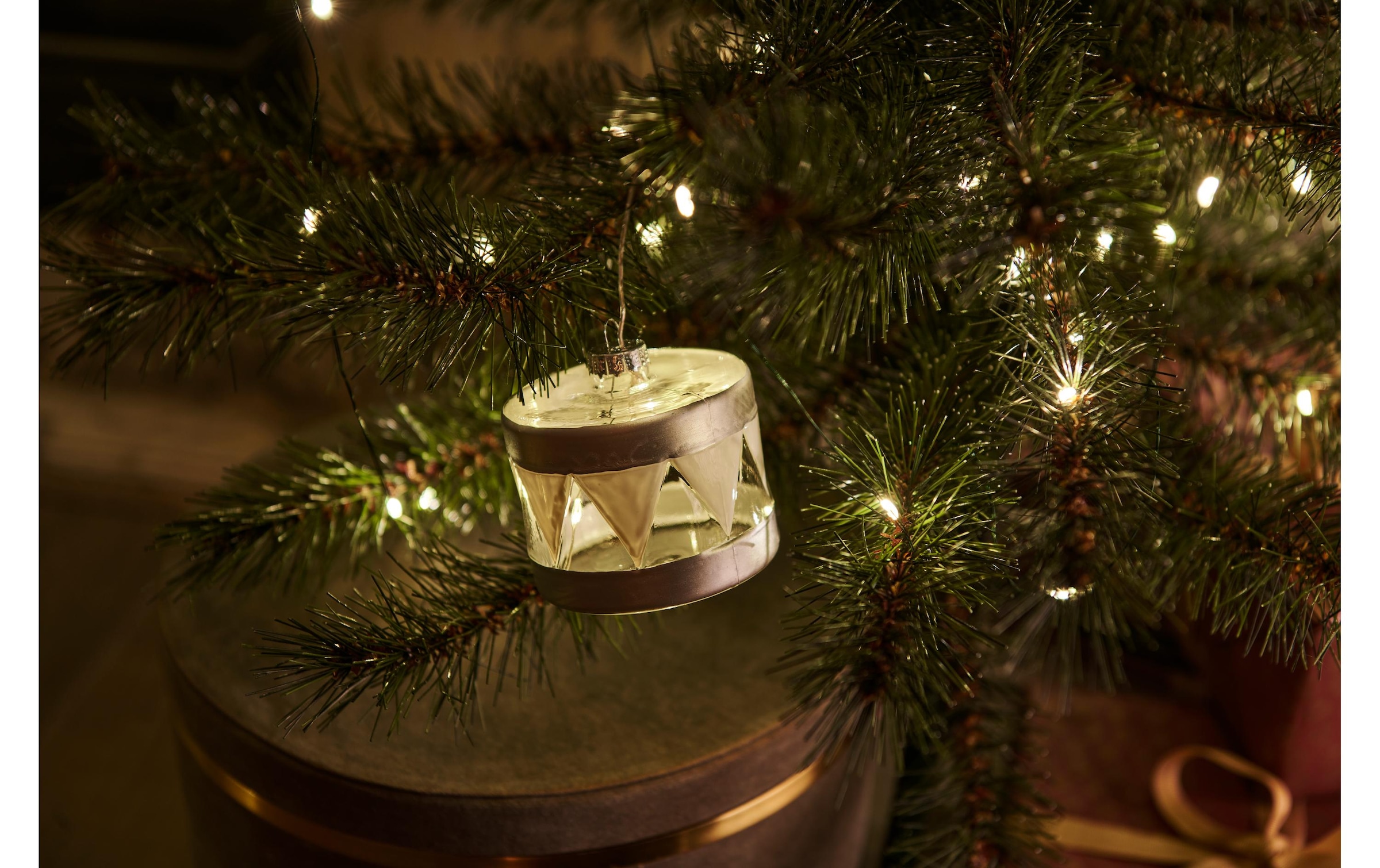 Sirius Weihnachtsbaumkugel »LED Weihnachtskugel Trommel, Silberfarben«