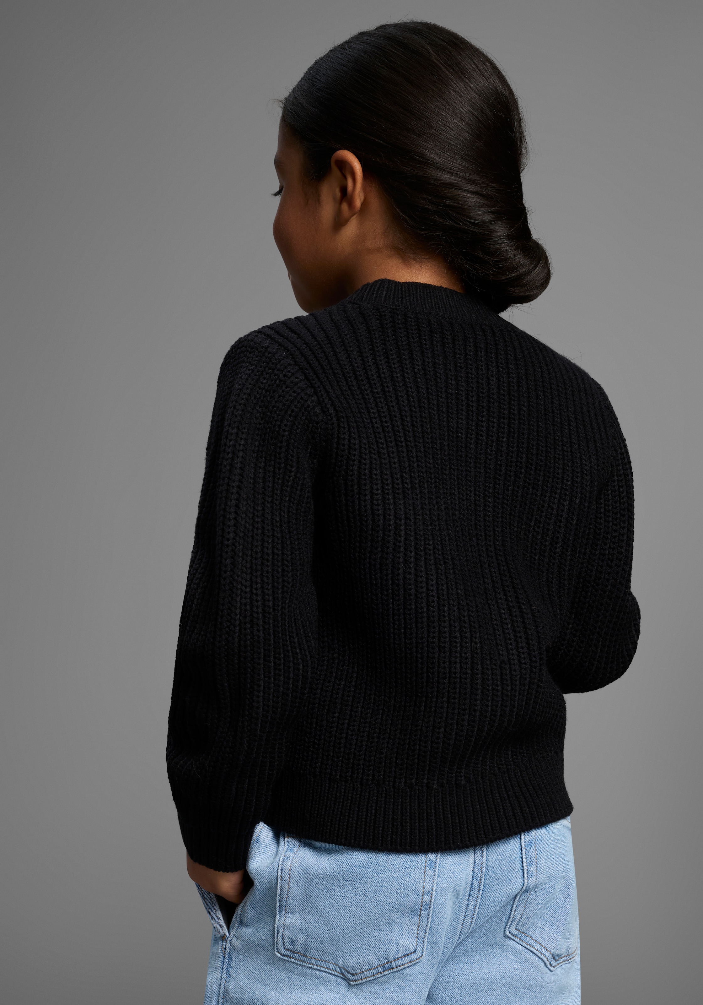 KIDSWORLD Veste en tricot »Strickjacke Basic-Style« Strickjacke, toll zu allem zu kombinieren