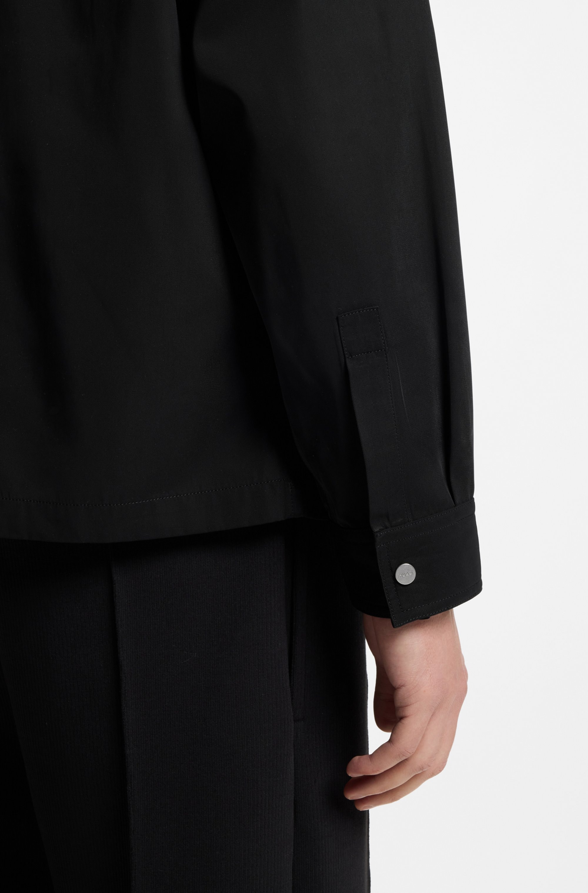 HUGO Chemise d'extérieur »Elack« coupe oversize, plus court, déperlant, fermeture éclair bidirectionnelle