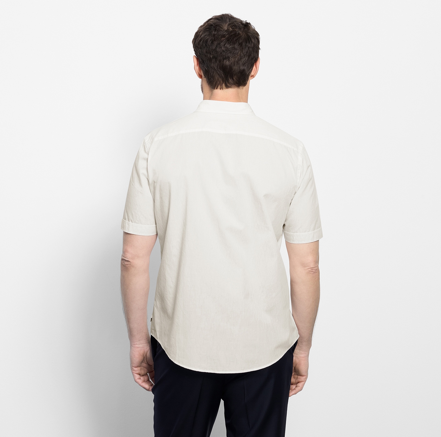 OLYMP Chemise à manches courtes »Casual« Chemise de loisirs, coupe régulière, col Kent