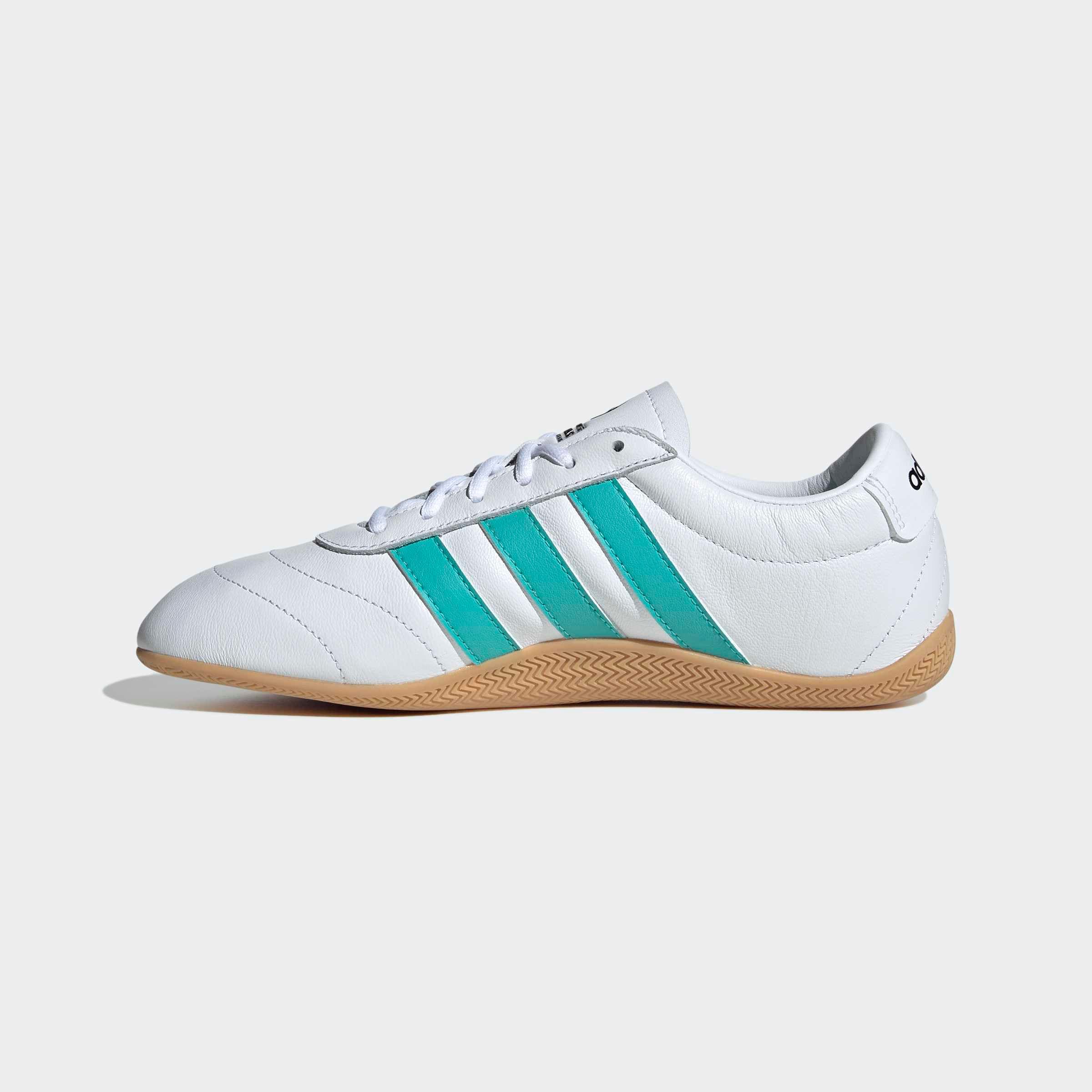 adidas Performance Sneaker »GRAND COURT LO MERCEDES-AMG PETRONAS F1 TEAM«