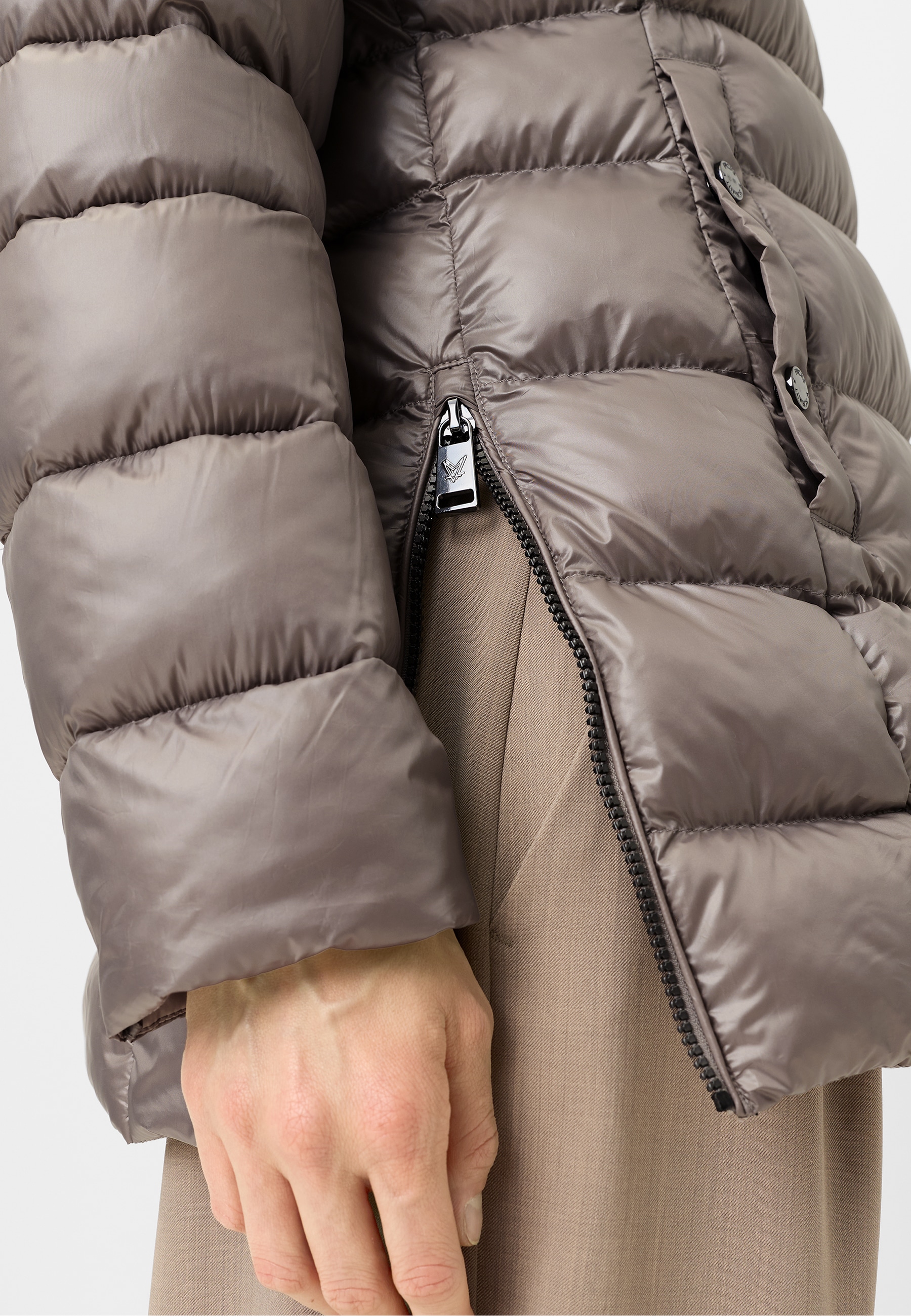 Fuchs Schmitt Manteau matelassé capuche amovible, ourlet ajustable