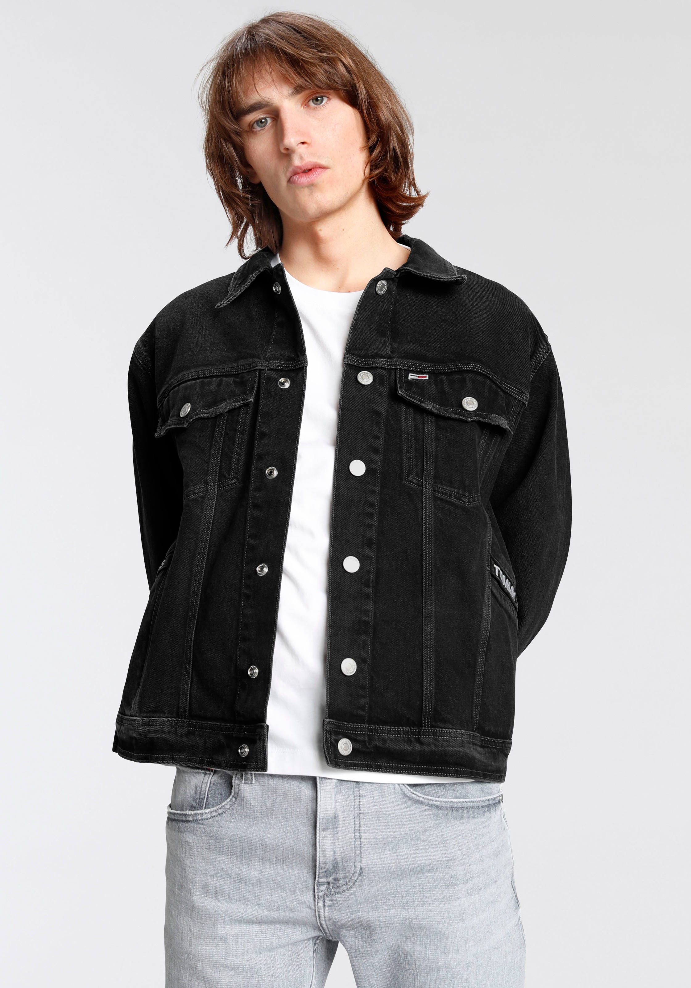 Image of Tommy Jeans Jeansjacke »OVRSZ UTIL TRCKR CE773« bei Ackermann Versand Schweiz