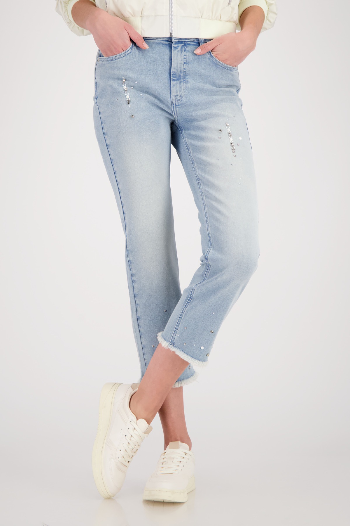 Image of Monari 7/8-Hose "Hose Greta short Schmuck" Regular fit mit Schmuckdetails