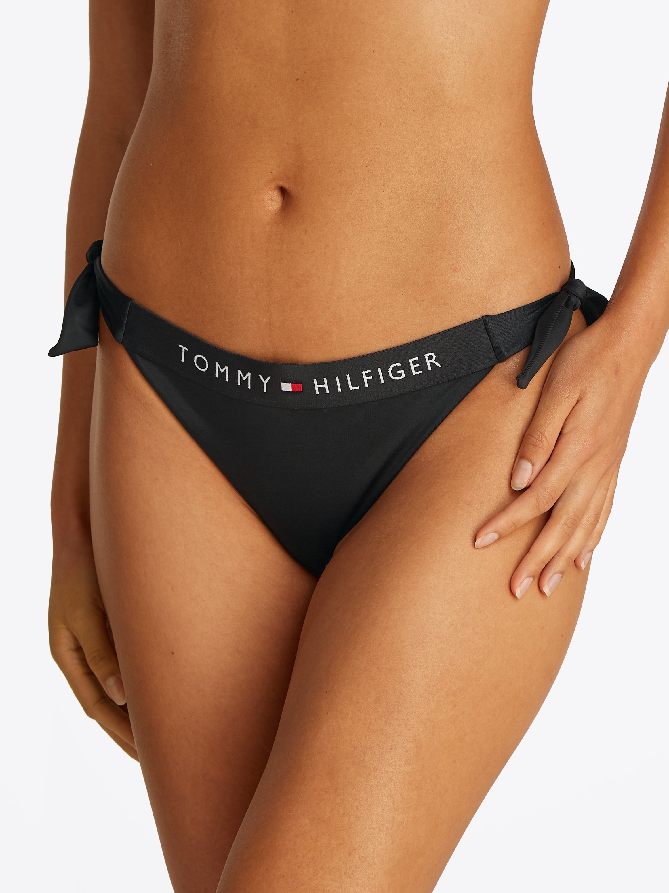 TOMMY HILFIGER Swimwear Bikini-Hose »TH SIDE TIE CHEEKY BIKINI«, mit seitlichen Knotendetails