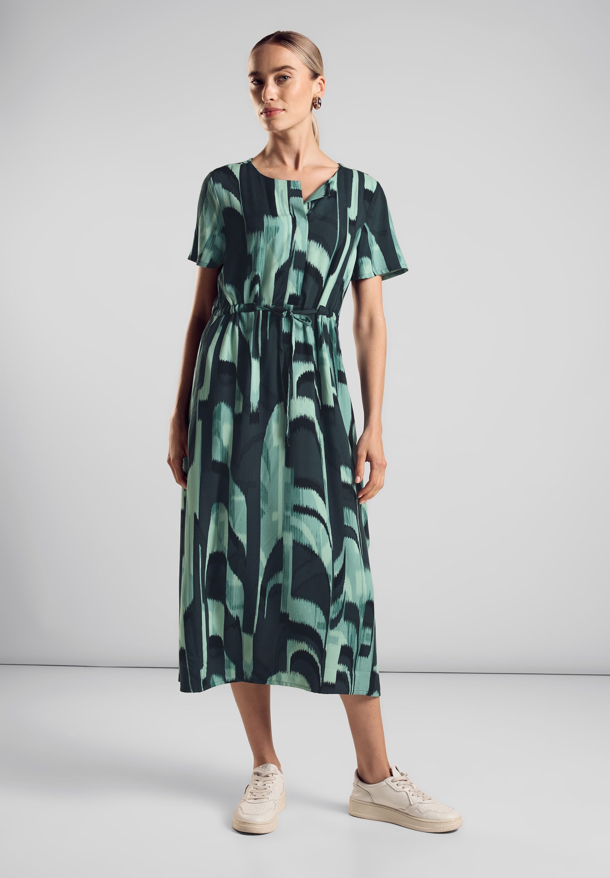 Image of STREET ONE Midikleid Ohne Taschen mit Allover-Druck