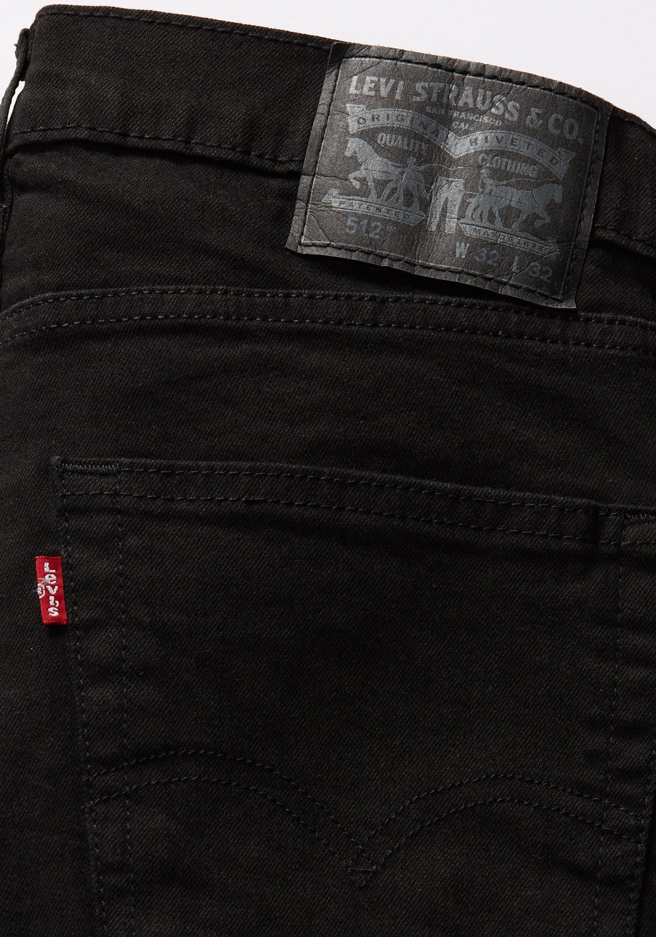 Levi's® Jeans taille basse »512 Slim Taper Fit« avec étiquette de marque