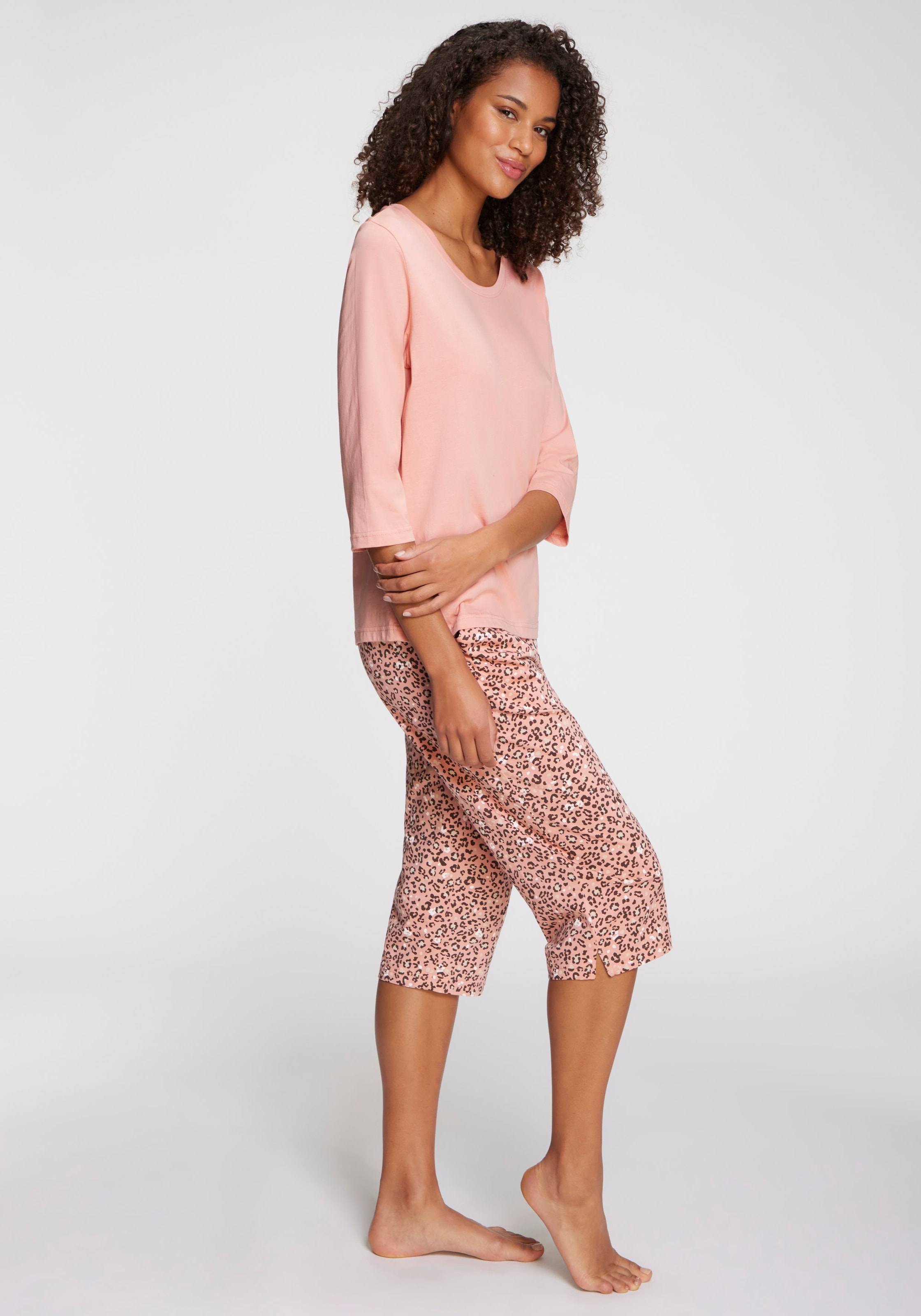 Image of Vivance Dreams Capri-Pyjama Set, 2 tlg. mit schönem Animalprint