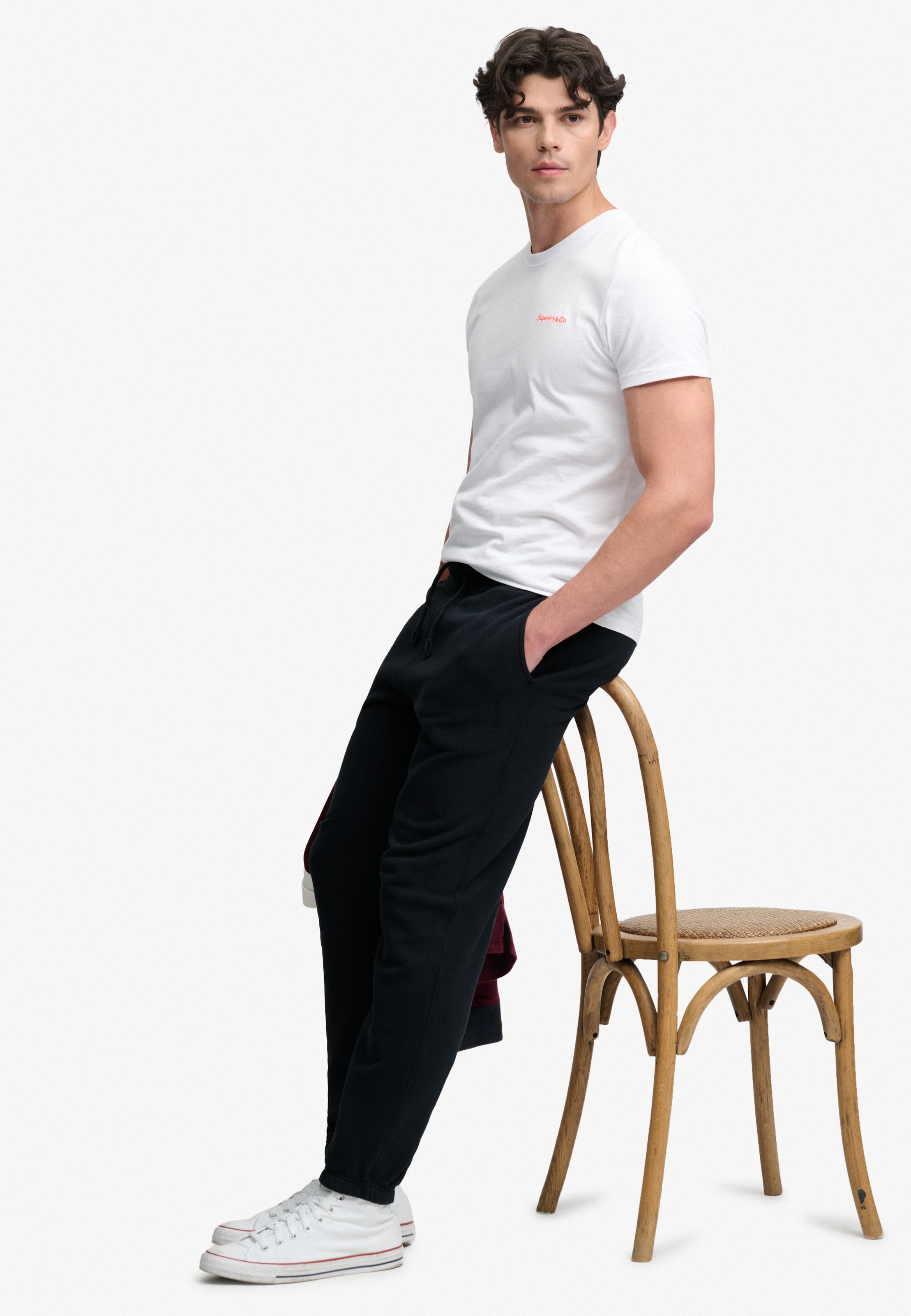 Superdry Sweathose »ESSENTIAL COMPANY LOGO JOGGER«  Baumwollmischung, relaxed fit