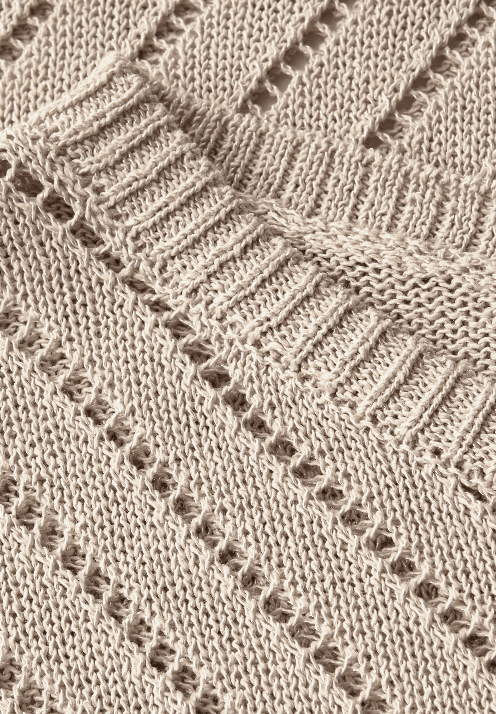STREET ONE Strickpullover, mit durchscheinenden Häkel-Details und grafischem Muster