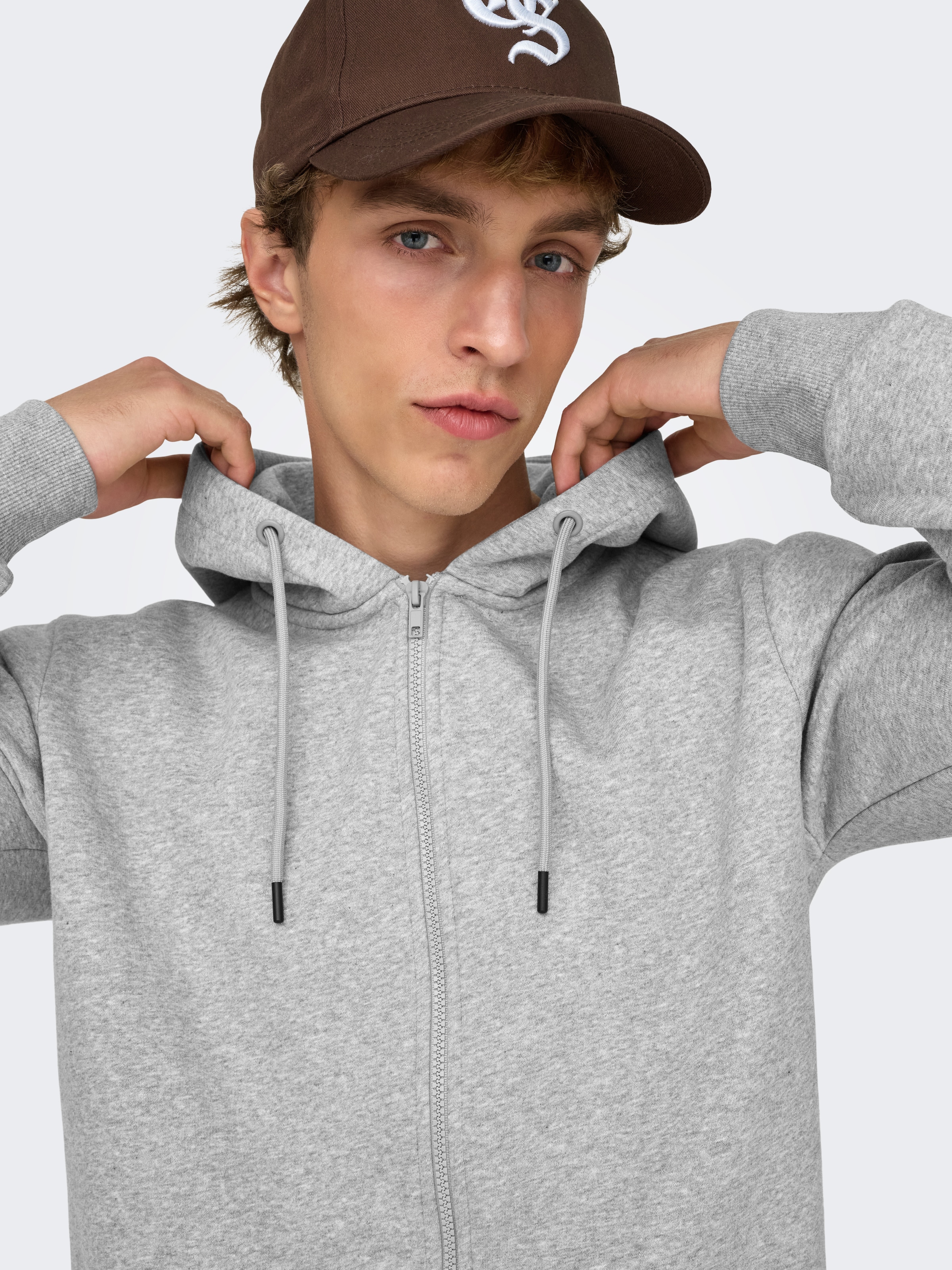 ONLY & SONS Kapuzensweatjacke »CERES LIFE ZIP THR. HOODIE SWEAT«
