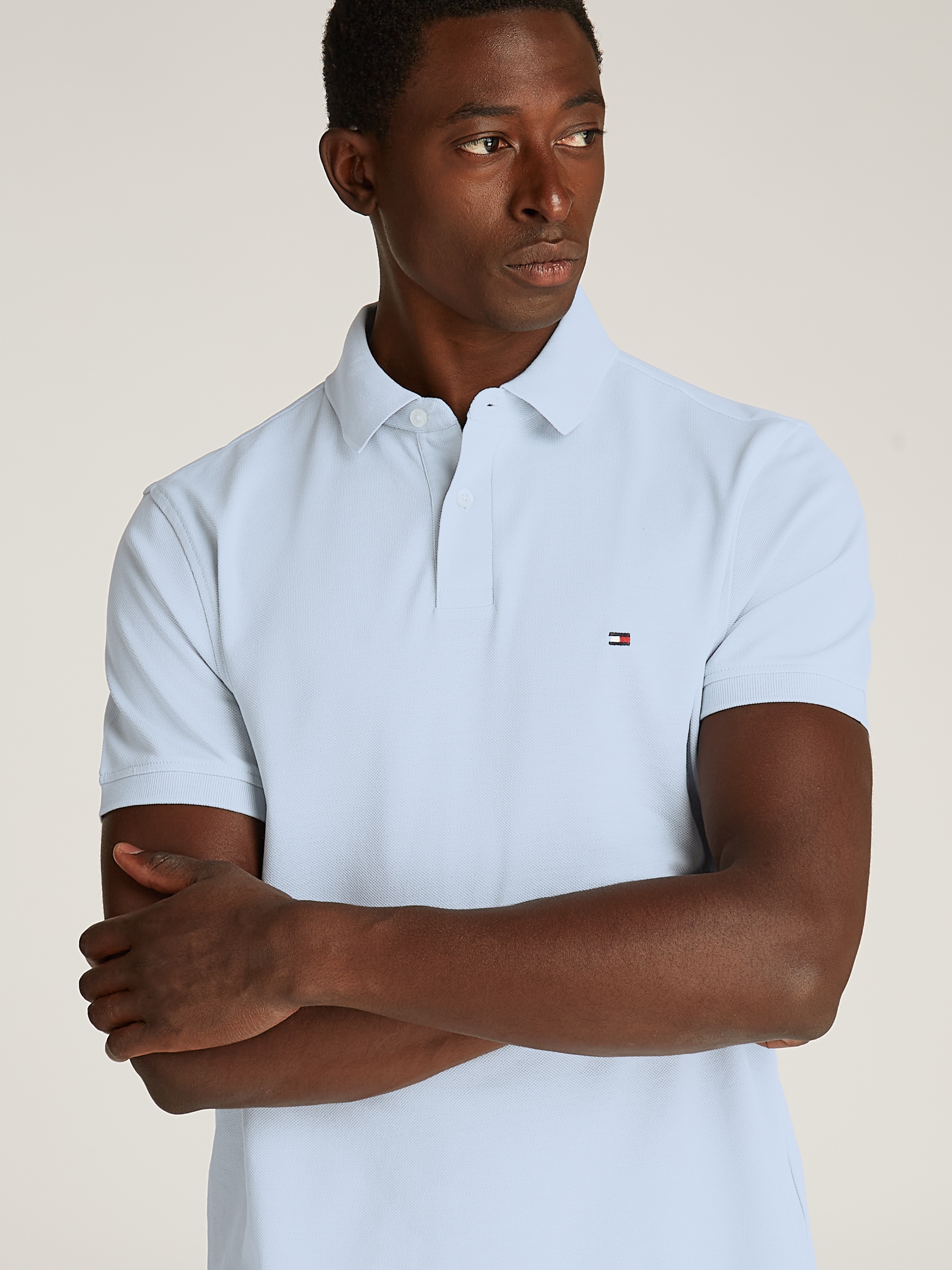 Tommy Hilfiger Poloshirt »1985 REGULAR POLO mit Kontraststreifen und Knopfleiste«, unifarben, sportlich, regular fit, Baumwollmix, Polokragen