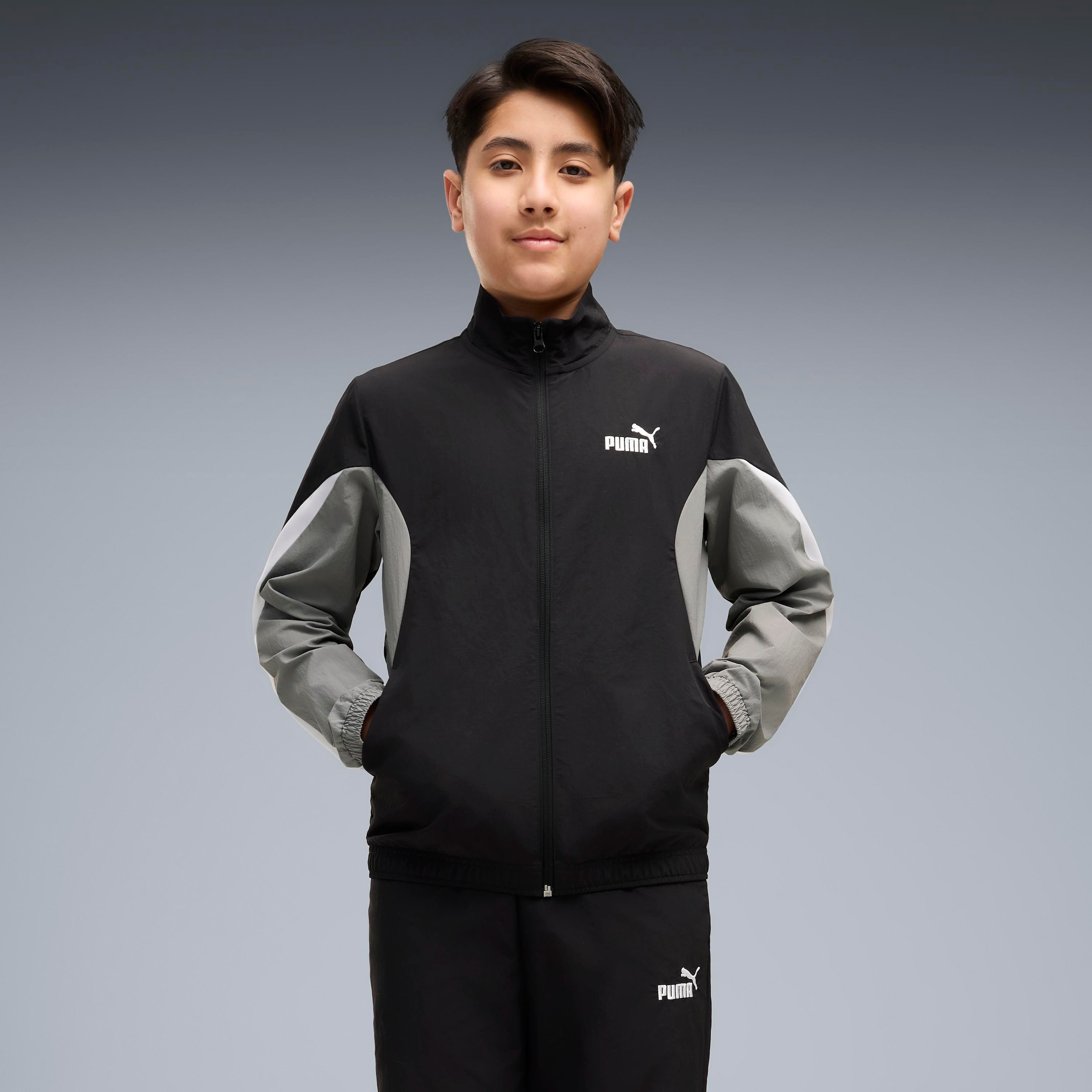 PUMA Jogging »ESS BLOCK WOVEN SUIT B« 2 Ensemble 2 pièces, avec fermeture éclair sur le haut, déperlant
