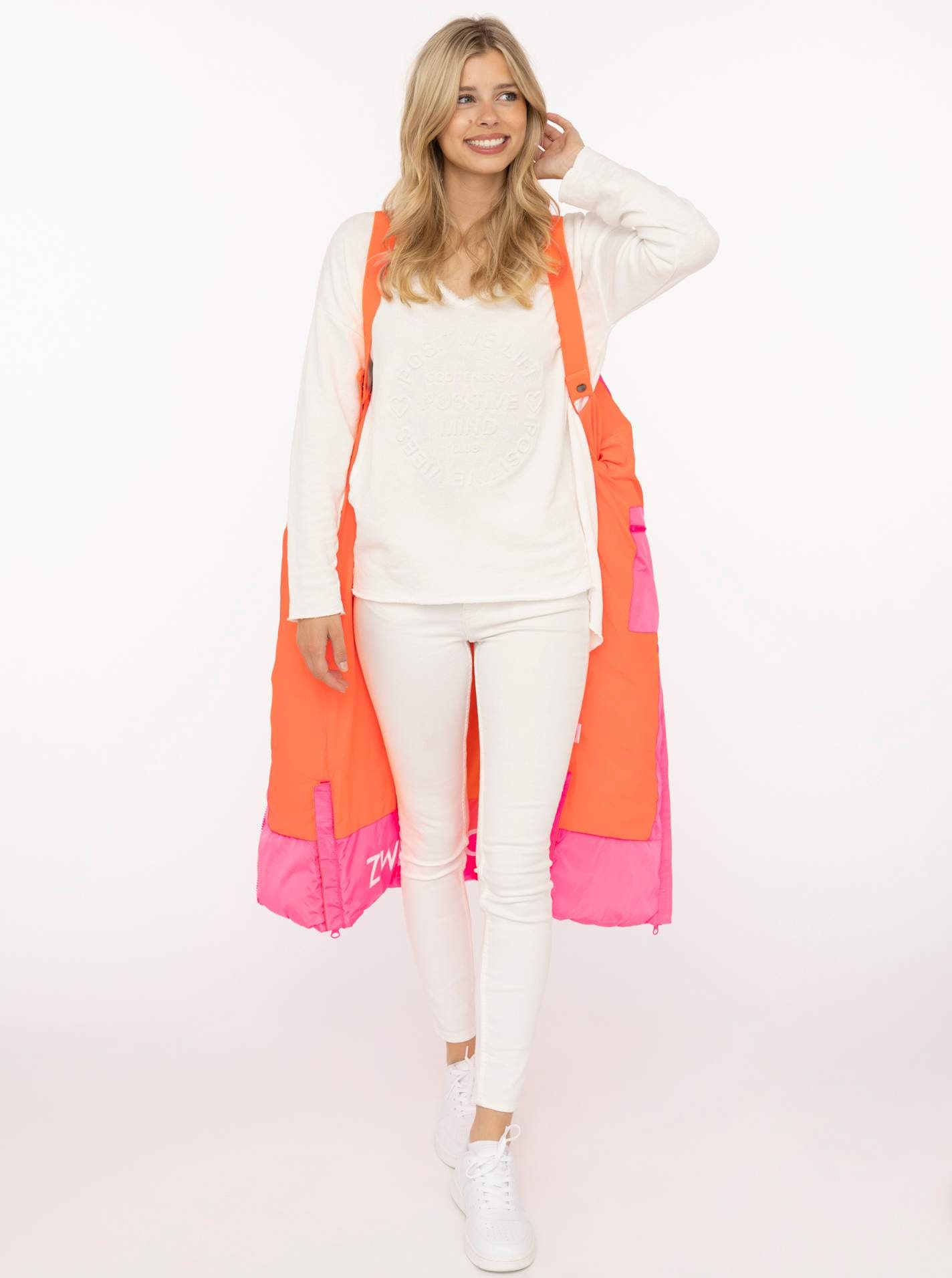 Zwillingsherz Steppmantel »„Cozy“« Kapuze, farbliche Details, Reissverschluss, elastische Bündchen