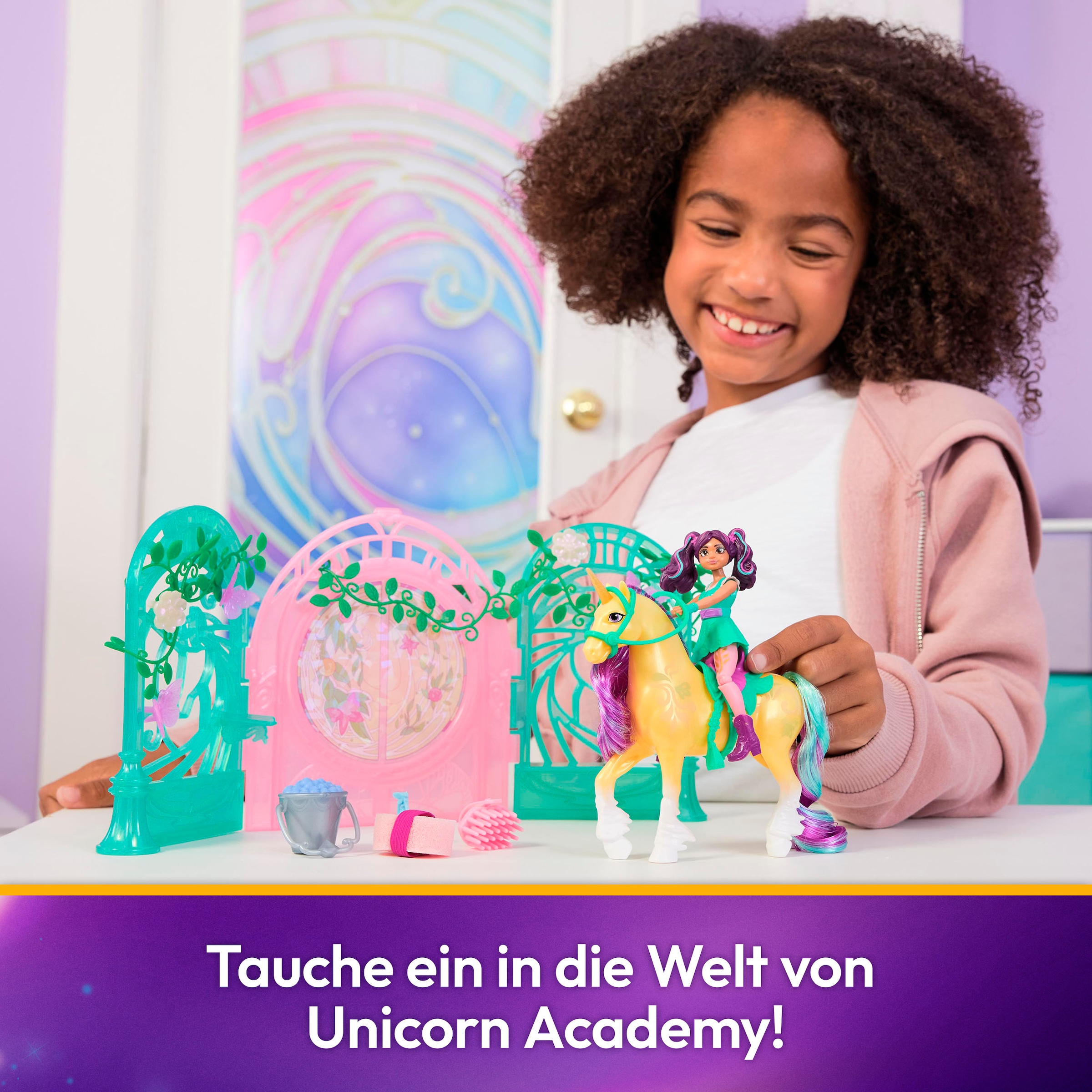 Spin Master Anziehpuppe »Unicorn Academy - Stall Spielset - Ava & Leaf«