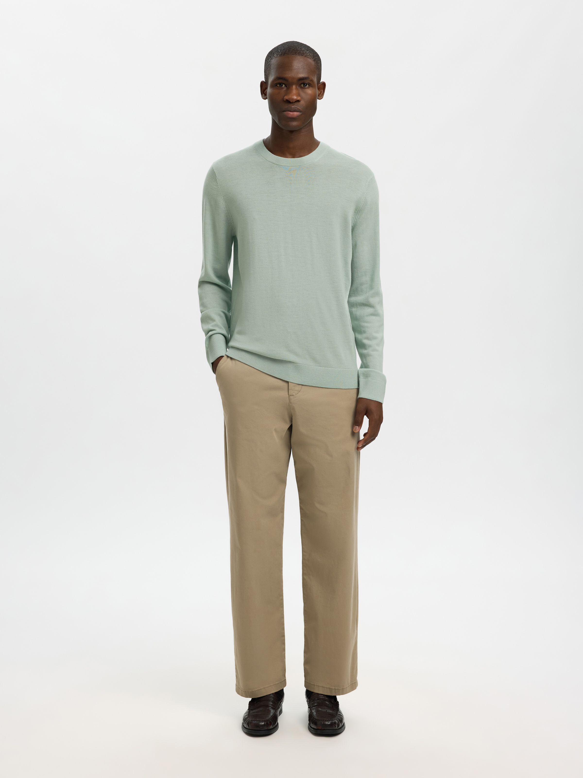 SELECTED Pull à col rond »SLHTRAY LS KNIT MERINO CREW NECK NOOS« Laine, coupe régulière