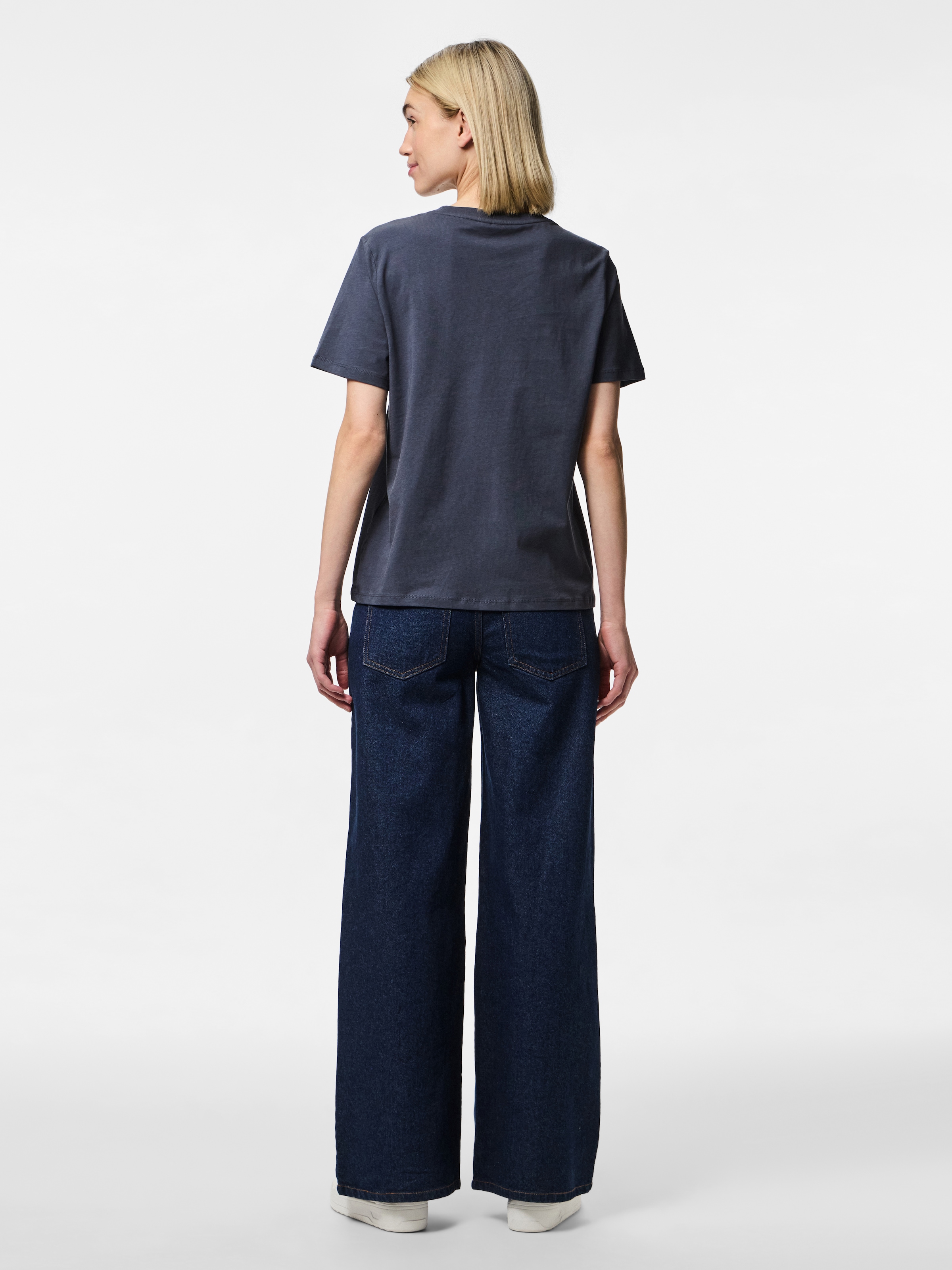 pieces Shirt à col rond »PCRIA SS SOLID TEE NOOS BC«