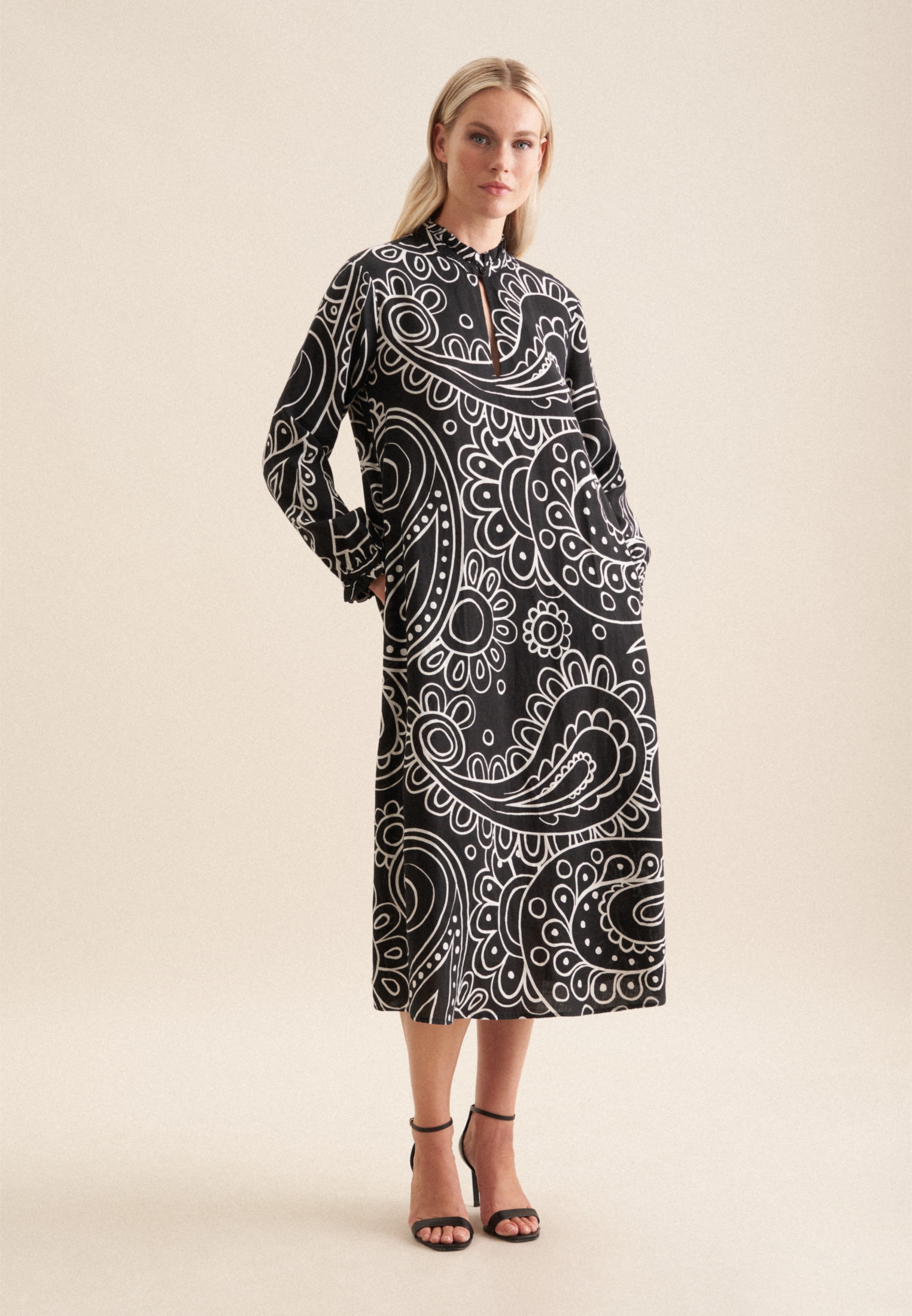 seidensticker Sommerkleid »Schwarze Rose«, 1/1 Rundhals Paisley