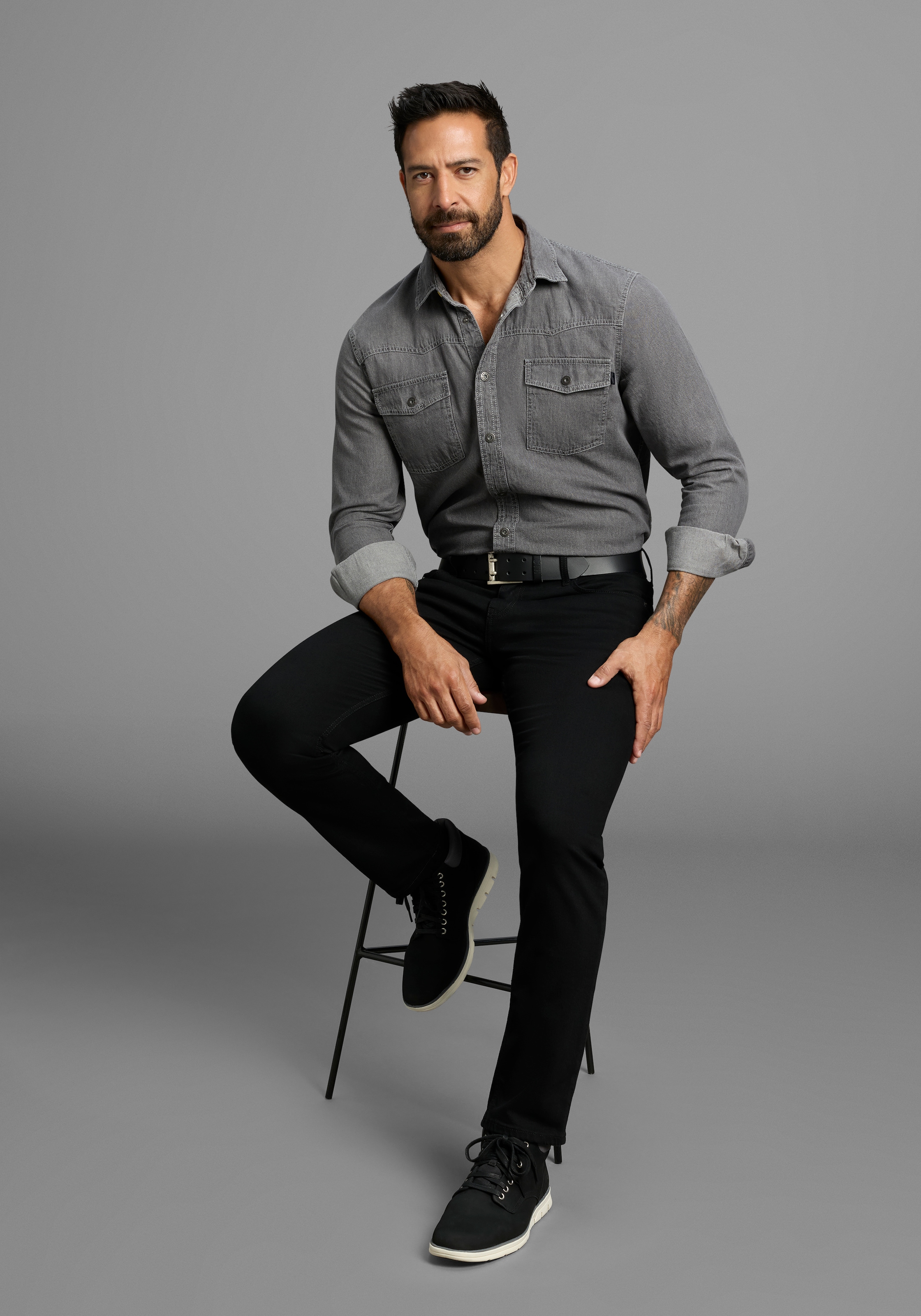 H.I.S Straight-Jeans »NEW DALE«, gerades Bein, mit Used-Effekten, niedrige Leibhöhe