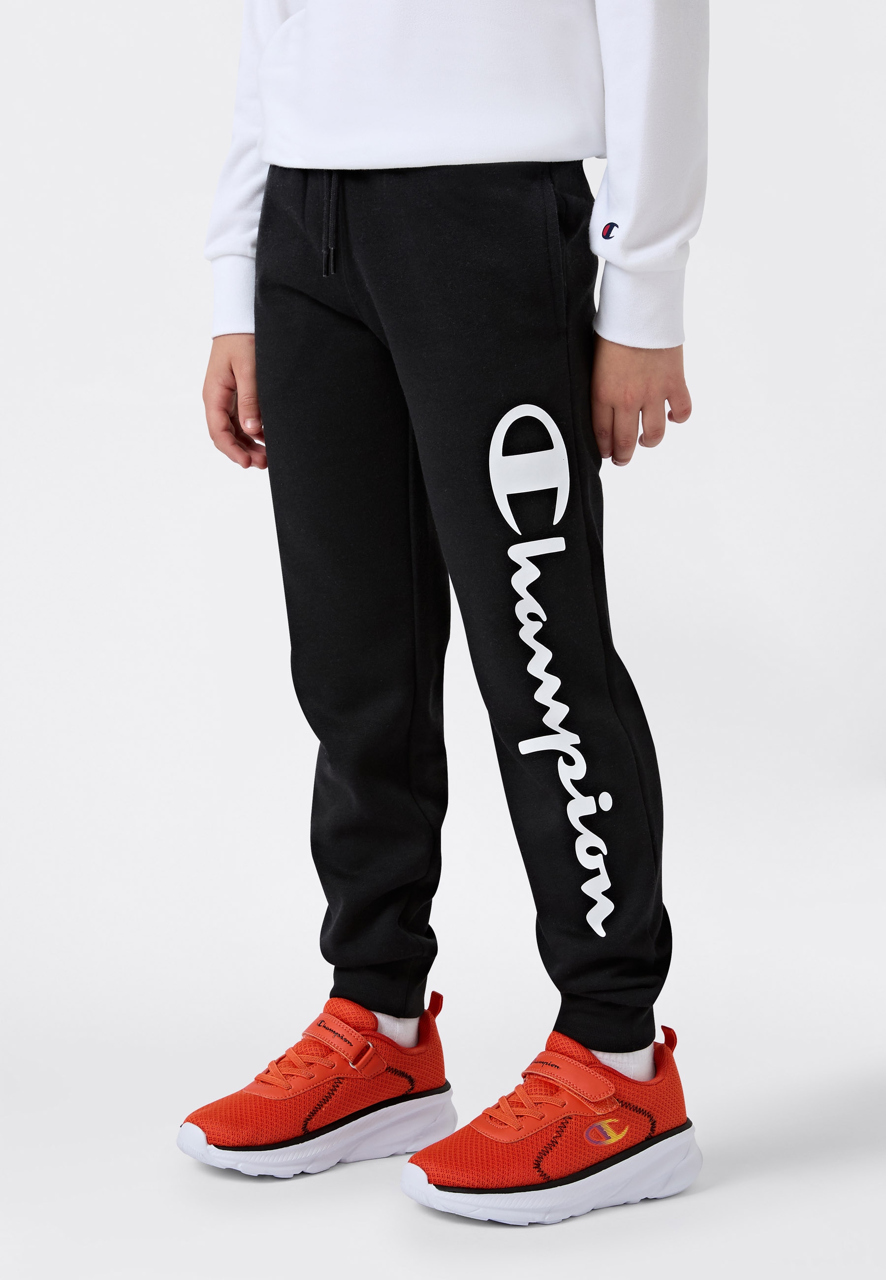 Image of Champion Jogginghose "SPORTWEAR JOGGERS Standard Fit" für Kinder, mit gerippten Beinabschlüssen, aus Baumwolle und Polyester