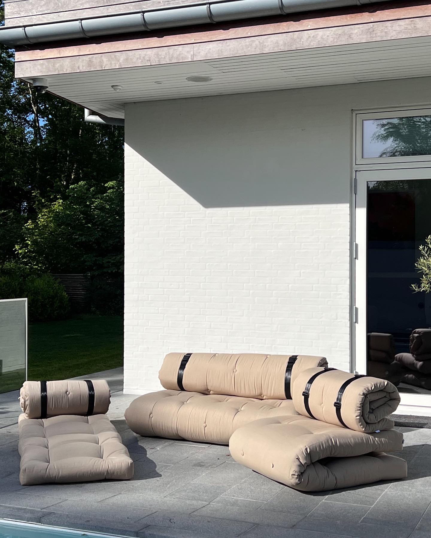 Karup Design Fauteuil de jardin »BUCKLE-UP Chair out™, LoungesesselI in Schlafplatz verwandelbar« L/H/P env. 70x60x95 cm - surface de couchage 70x200 cm,  Convient pour l’extérieur, résistant à la saleté et à l’eau, fabriqué en Europe