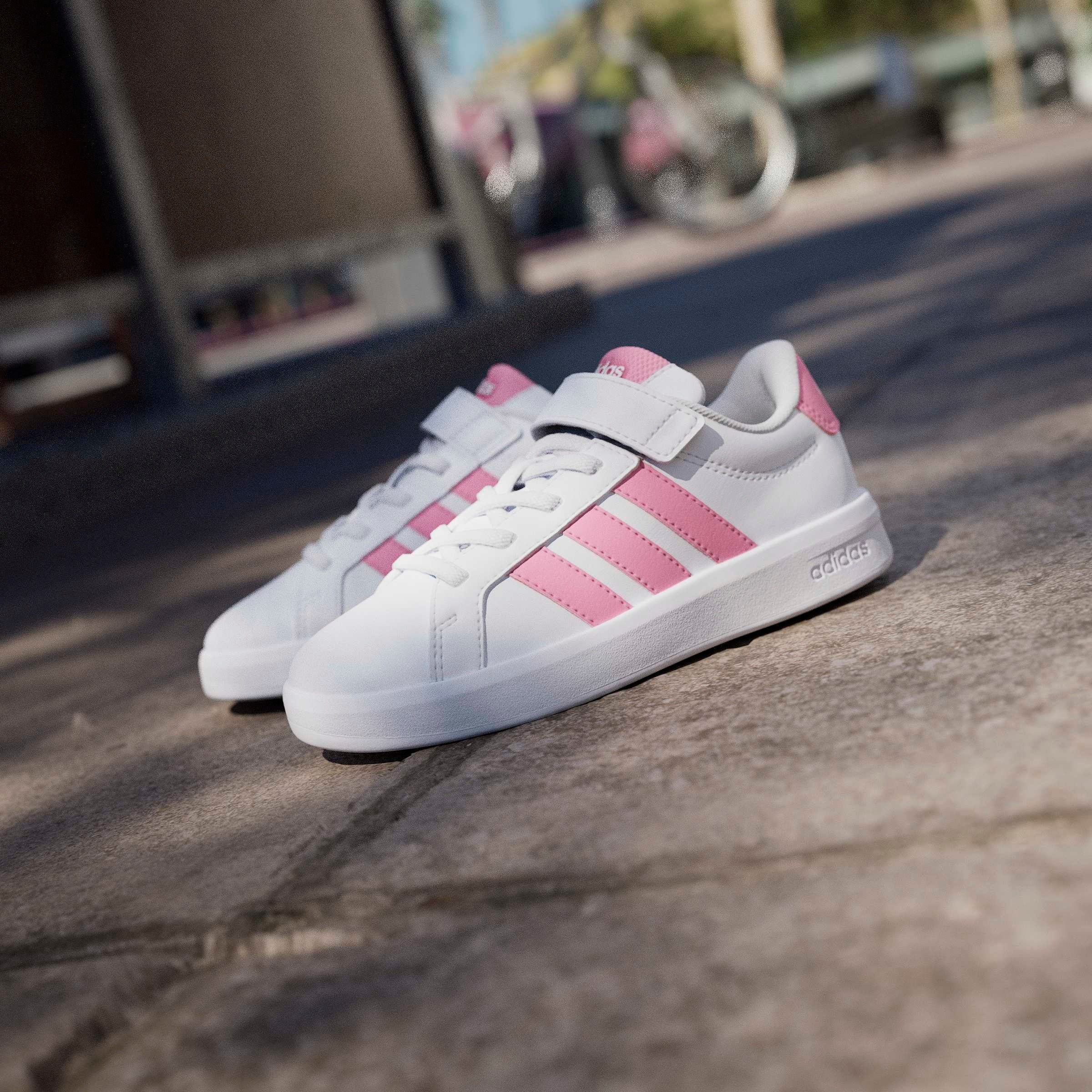 adidas Sportswear Sneakers »GRAND COURT 3.0  FÜR KINDER«  mit Klettverschluss, für Kinder
