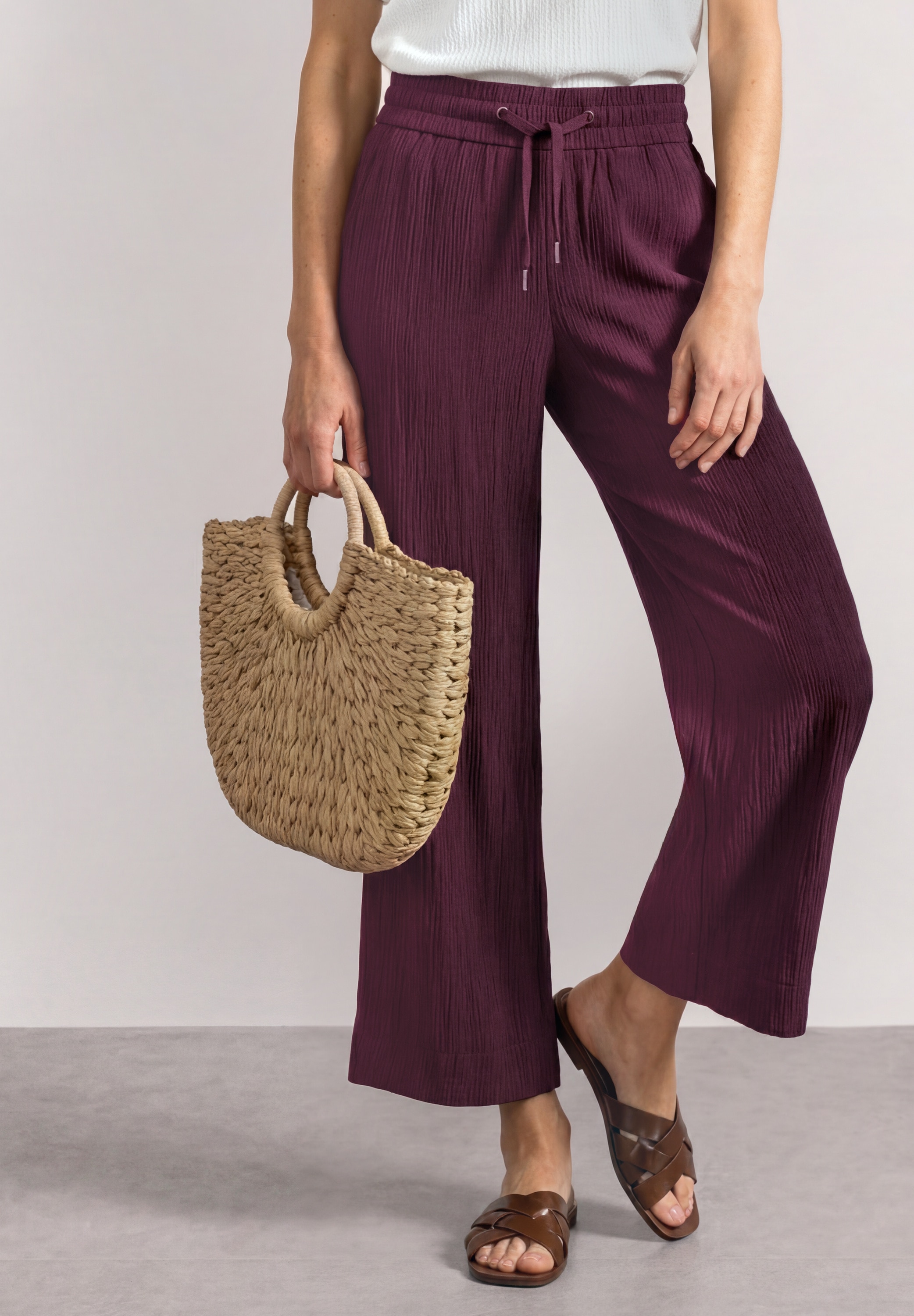 Image of STREET ONE 7/8-Hose "Style Emee" Angenehmer Viskosemix mit feiner Struktur