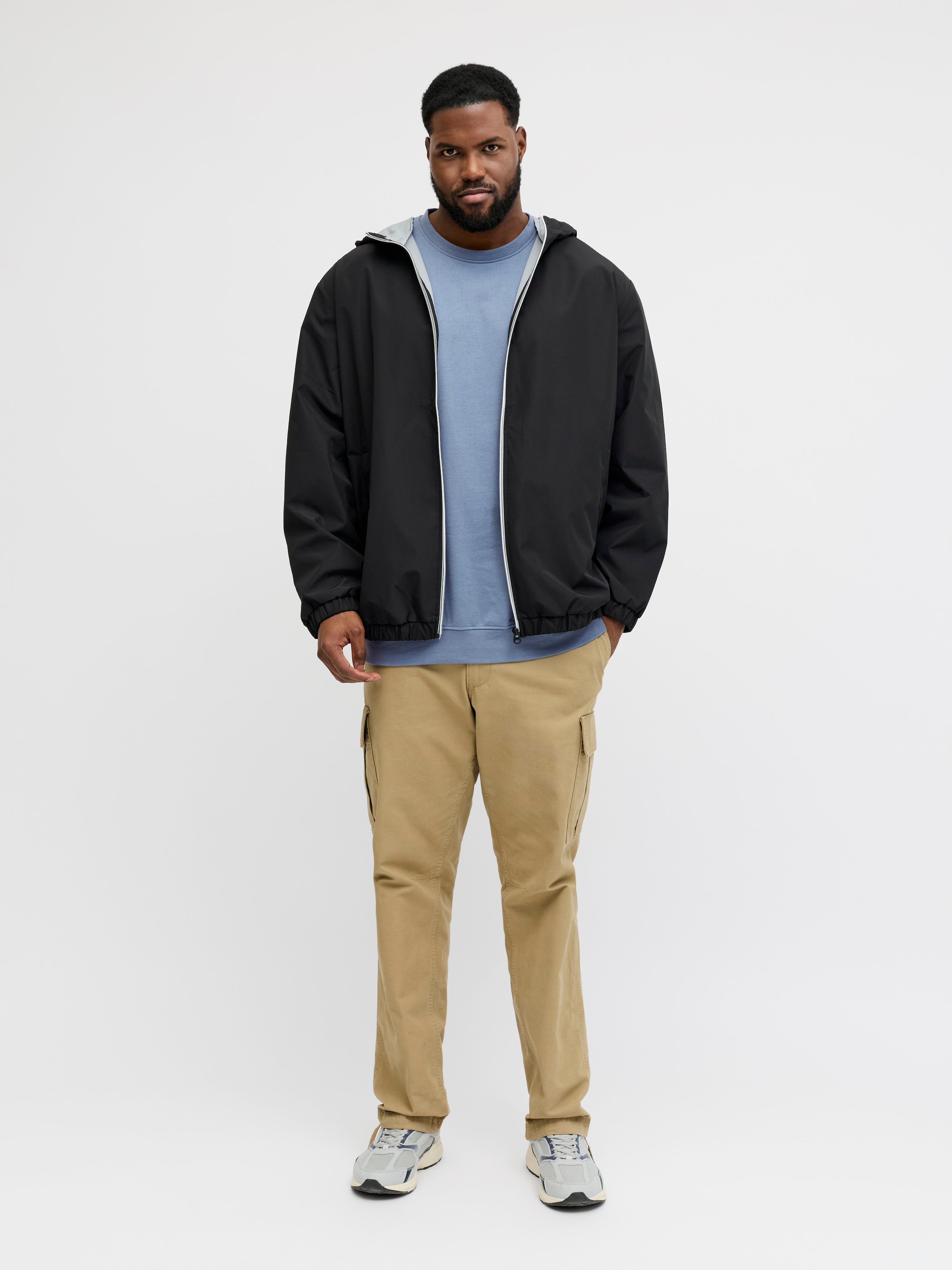 Jack & Jones PlusSize Sweat-shirt »JJEARCHIVE GRAPHIC SWEAT CN NOOS PLS«, mélange coton, coupe décontractée
