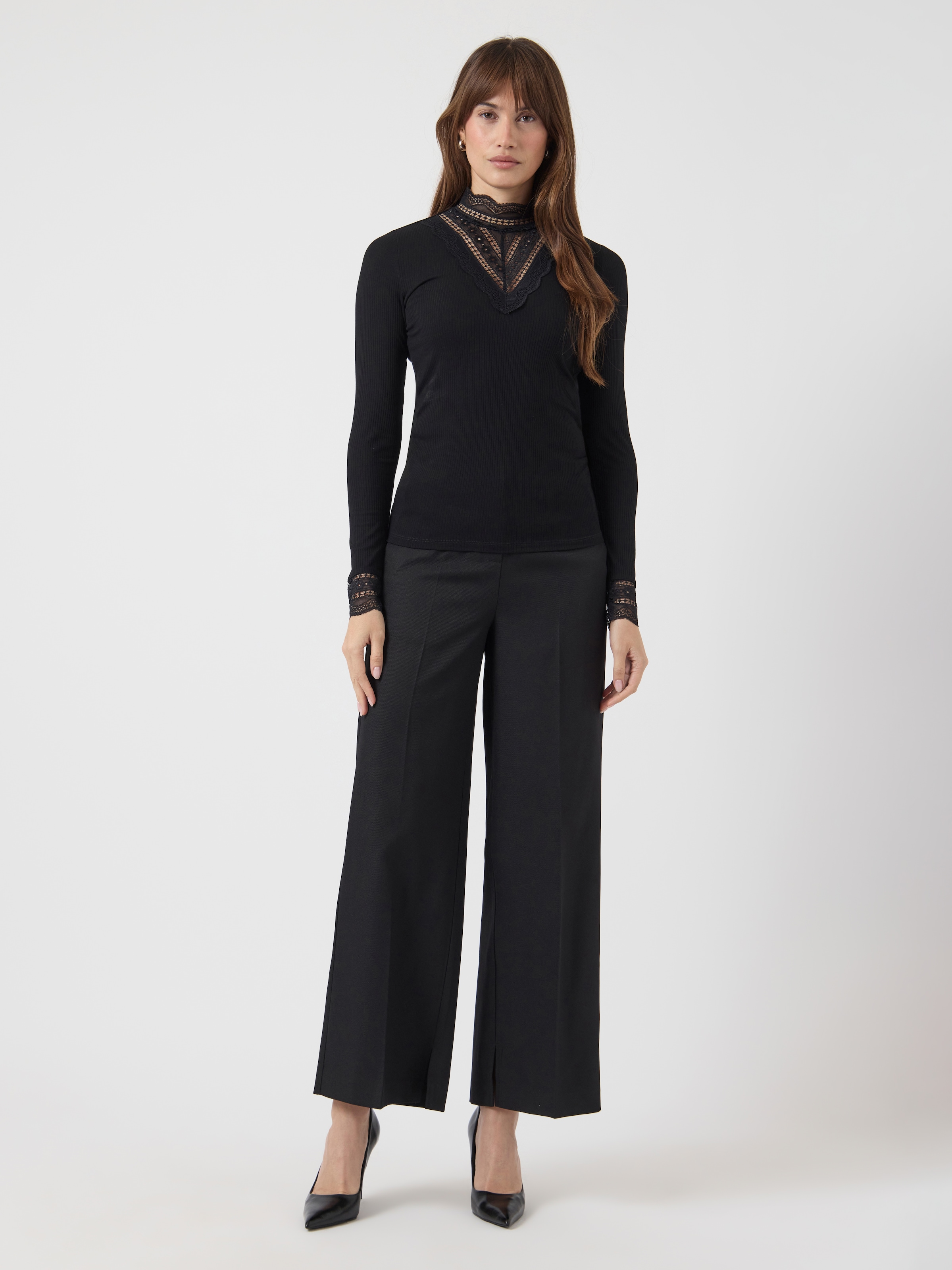 Y.A.S Spitzenshirt »YASELLINA LS HIGH NECK TOP S. NOOS«