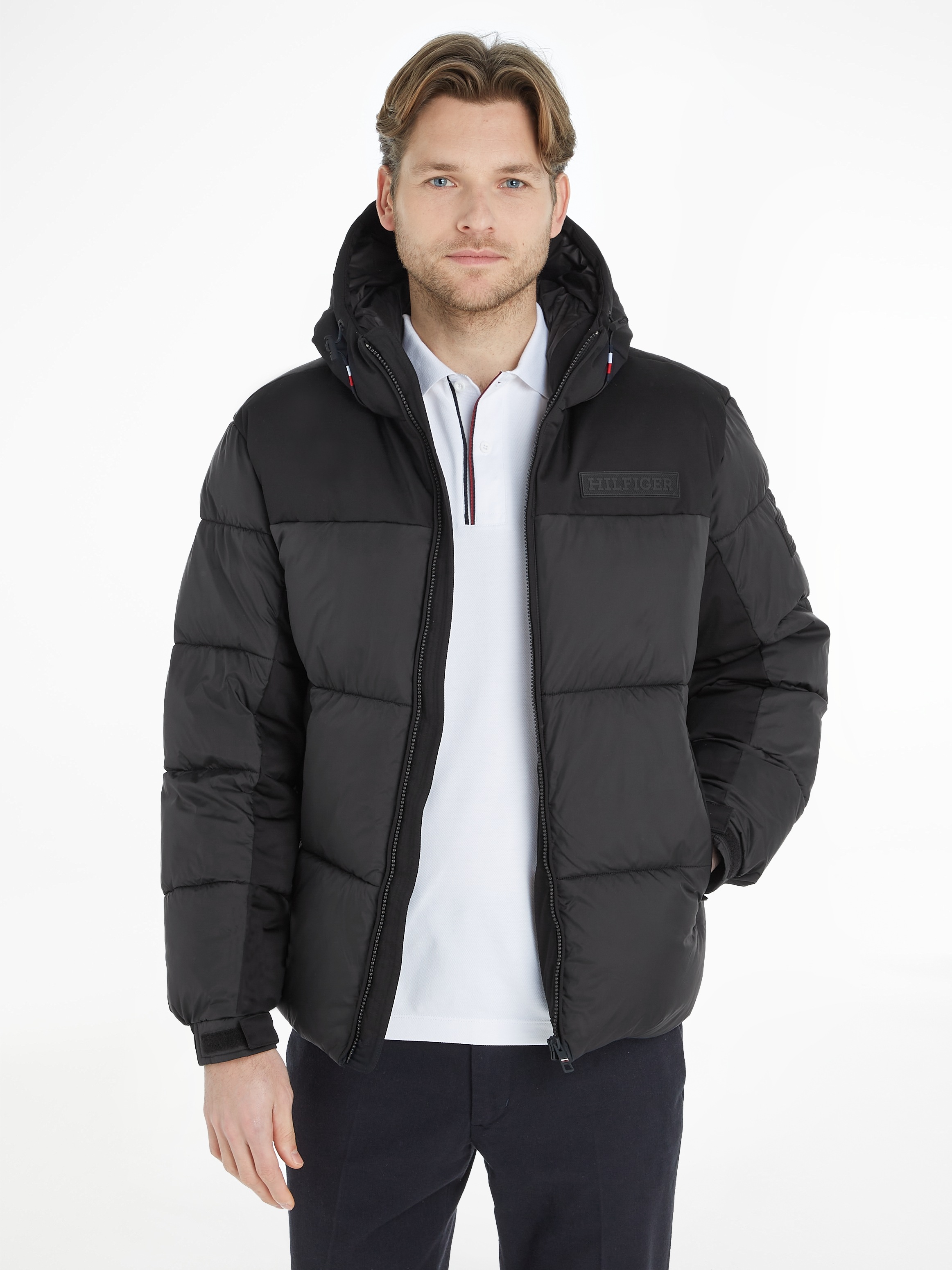 Image of Tommy Hilfiger Steppjacke "NEW YORK HOODED JACKET" mit Kapuze hochgeschlossene Winterjacke, wasserabweisend, verstellbare Ärmel