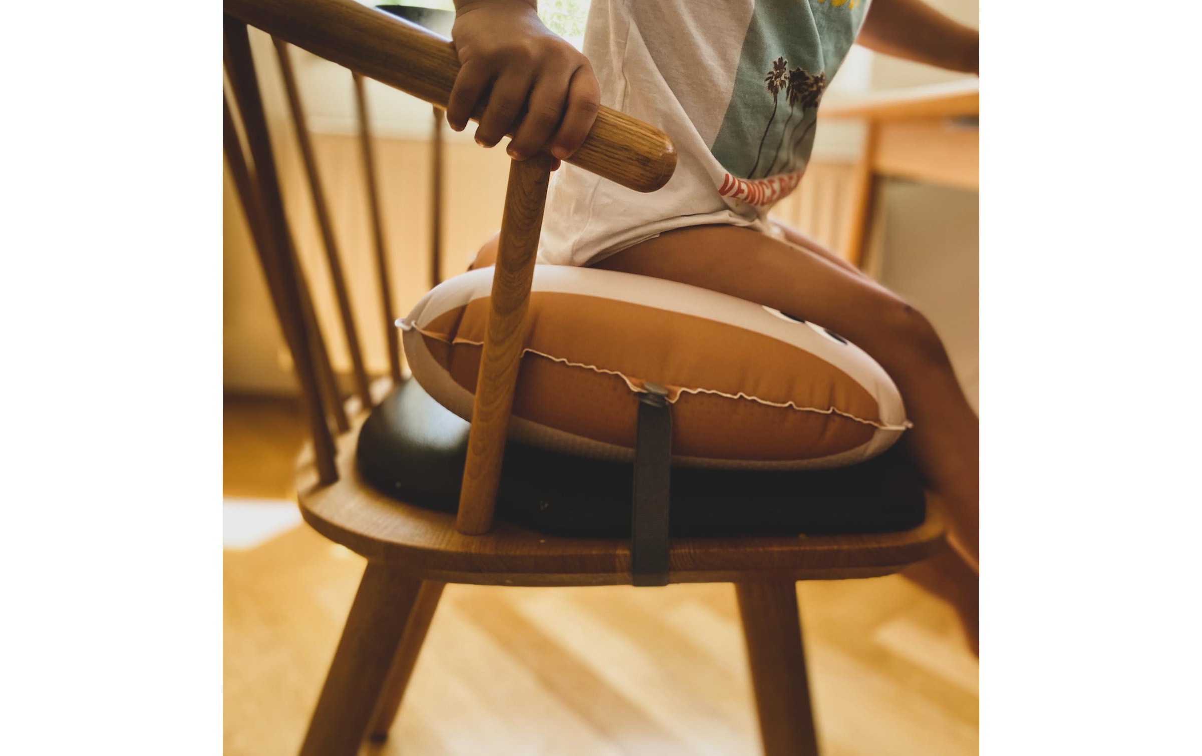   Rehausseur de siège pour enfant »Noui Noui Stripes«