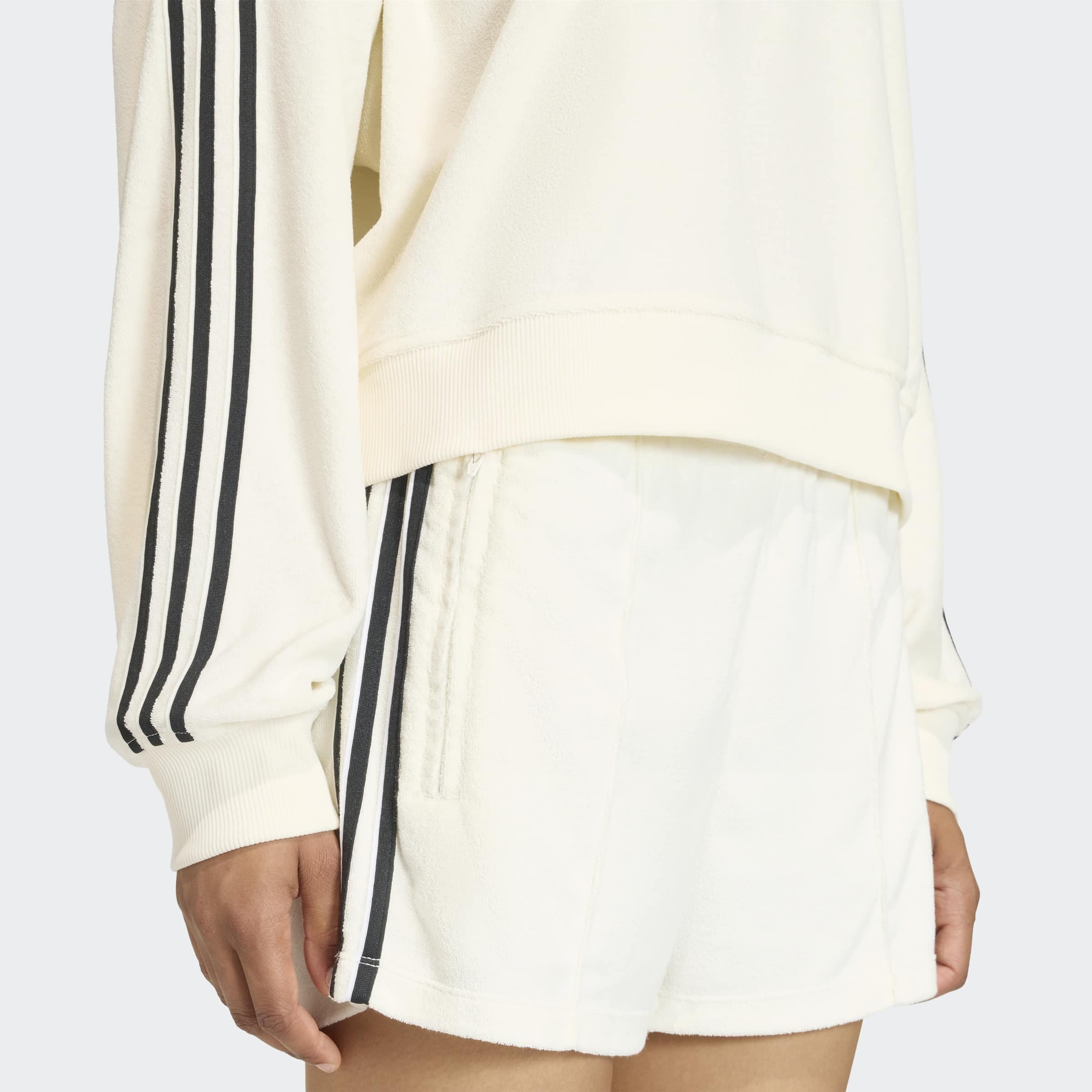 adidas Originals Poloshirt »TT V NECK«