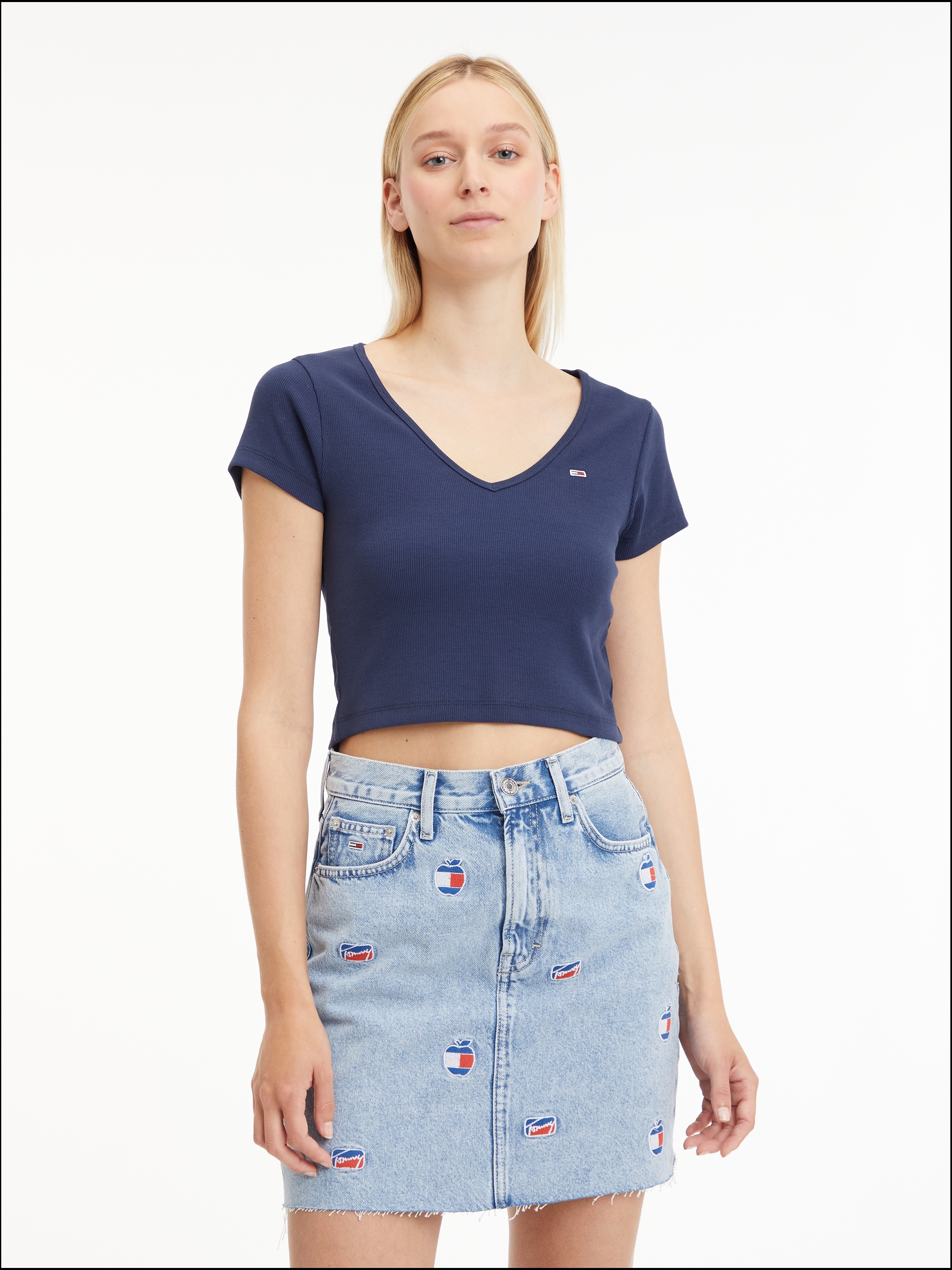 Tommy Jeans T-Shirt »TJW BBY CRP ESSENTIAL RIB V SS«, in Rippoptik-Tommy Jeans 1