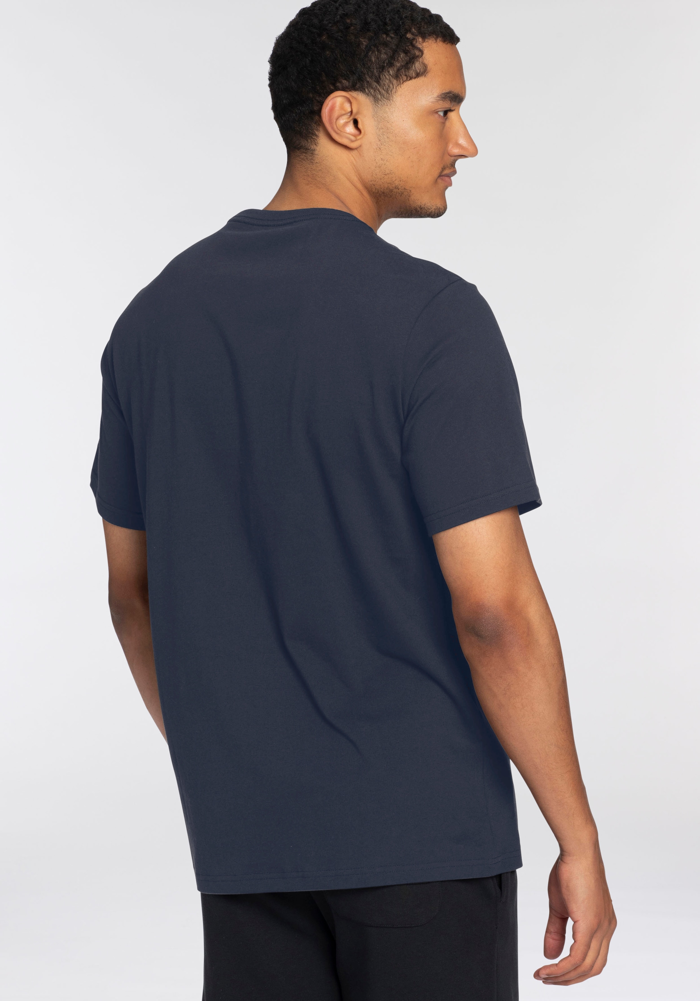 Converse T-Shirt »CHUCK LOGO TEE« mit Rundhalsausschnitt, aus Baumwolle, normale Länge