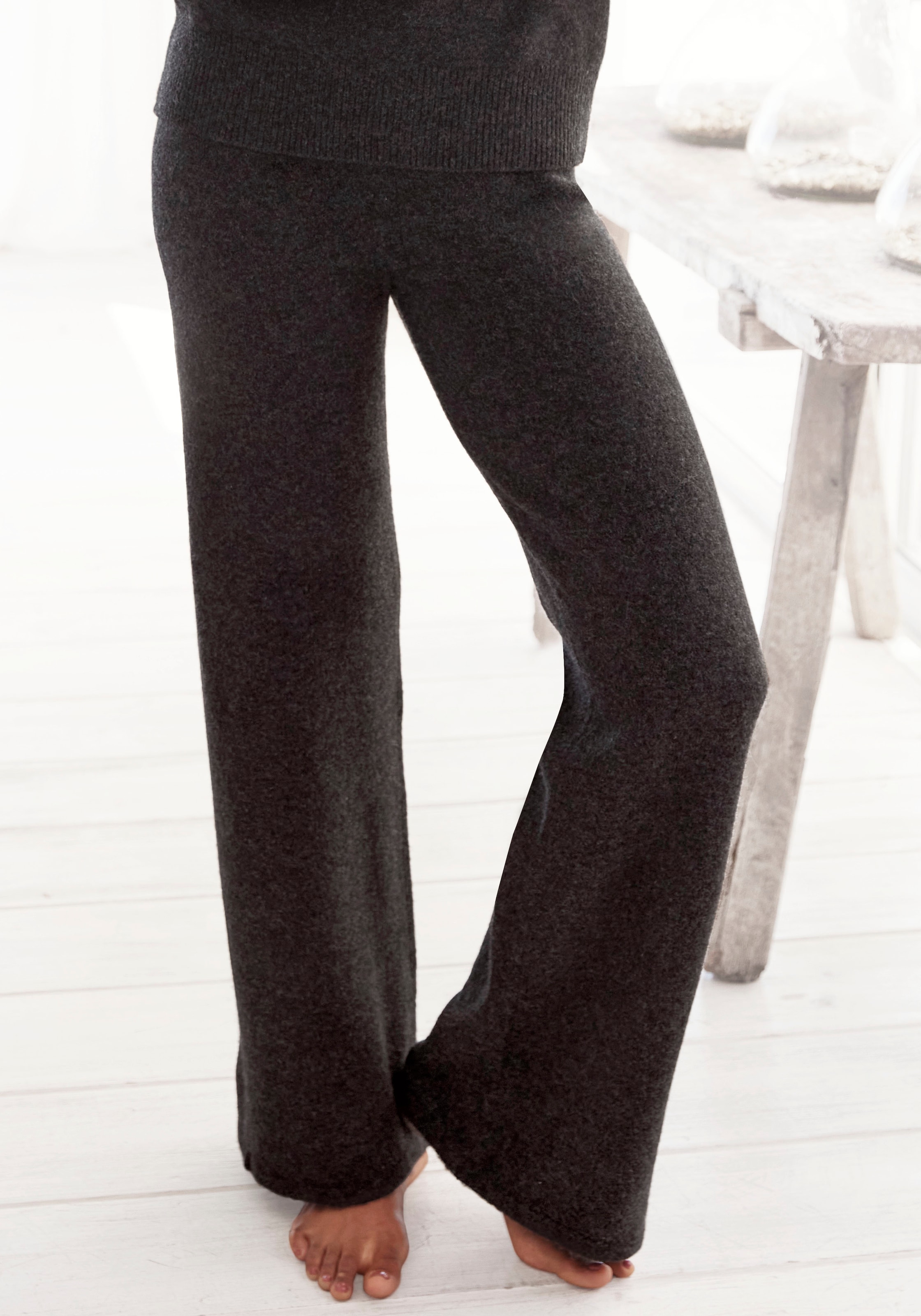 Image of LASCANA Strickhose mit Rippbündchen, Loungewear