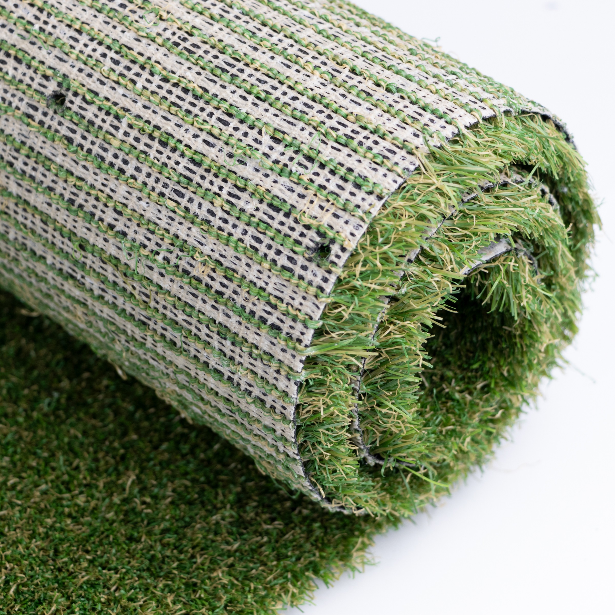 Primaflor-Ideen in Textil Kunstrasen »Kunstrasen MIAMI, Gesamthöhe 22 mm« rechteckig natürliche Optik, wasserdurchlässig, für Balkon, Terrasse & Garten