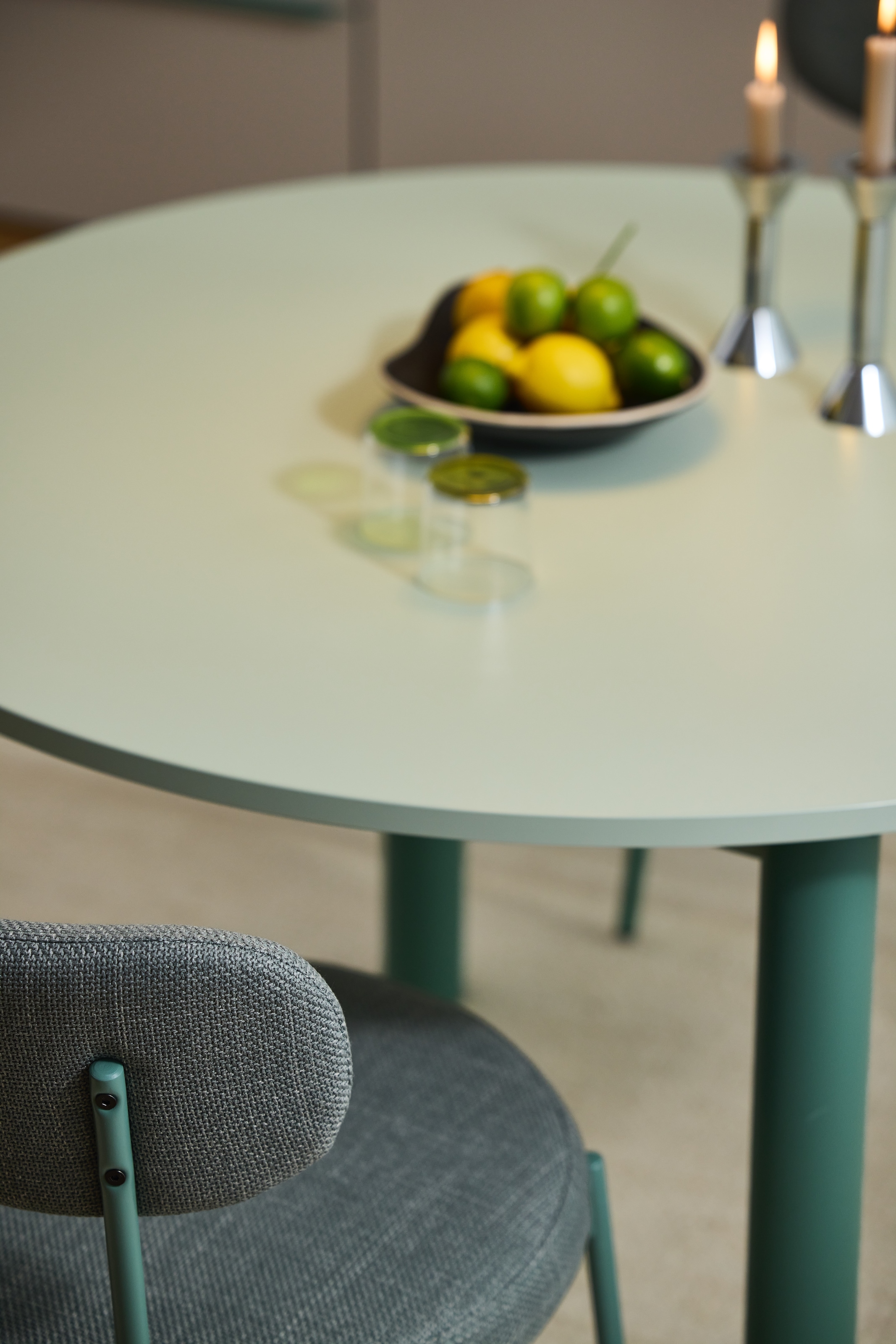 TOM TAILOR HOME Esstisch »COLOR TABLE«, (1 St.), Esstisch, 4-Fuss, 3 Grössen, 3 Dekorfarben, 4 Fussfarben, ABS-Kante